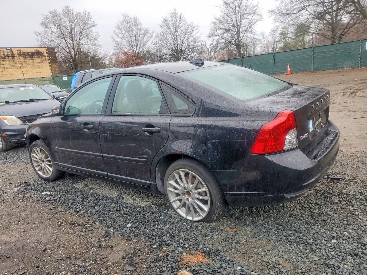 2010 Volvo S40 2.4i Black vin: YV1382MS0A2508210