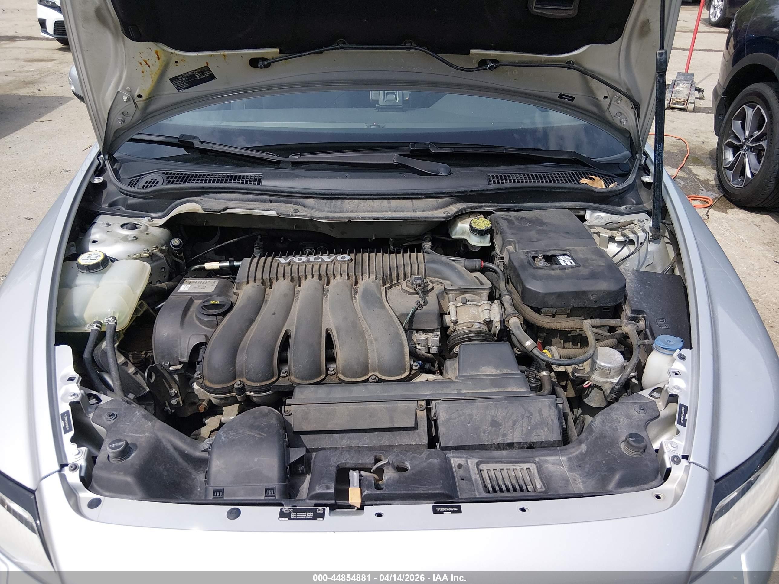 2010 Volvo S40 2.4i Silver vin: YV1382MS1A2497640