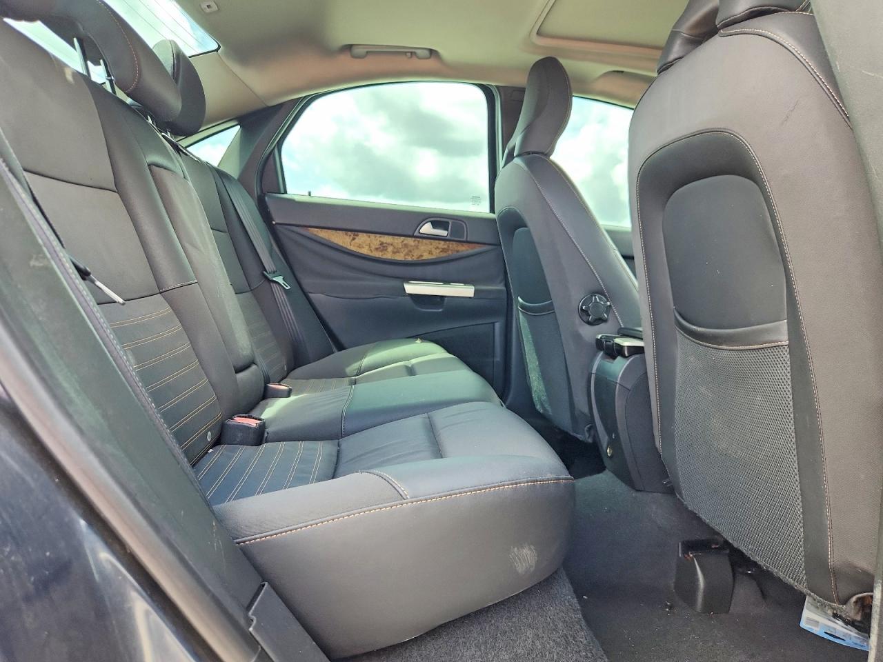 2010 Volvo S40 2.4i Blue vin: YV1382MS1A2512850