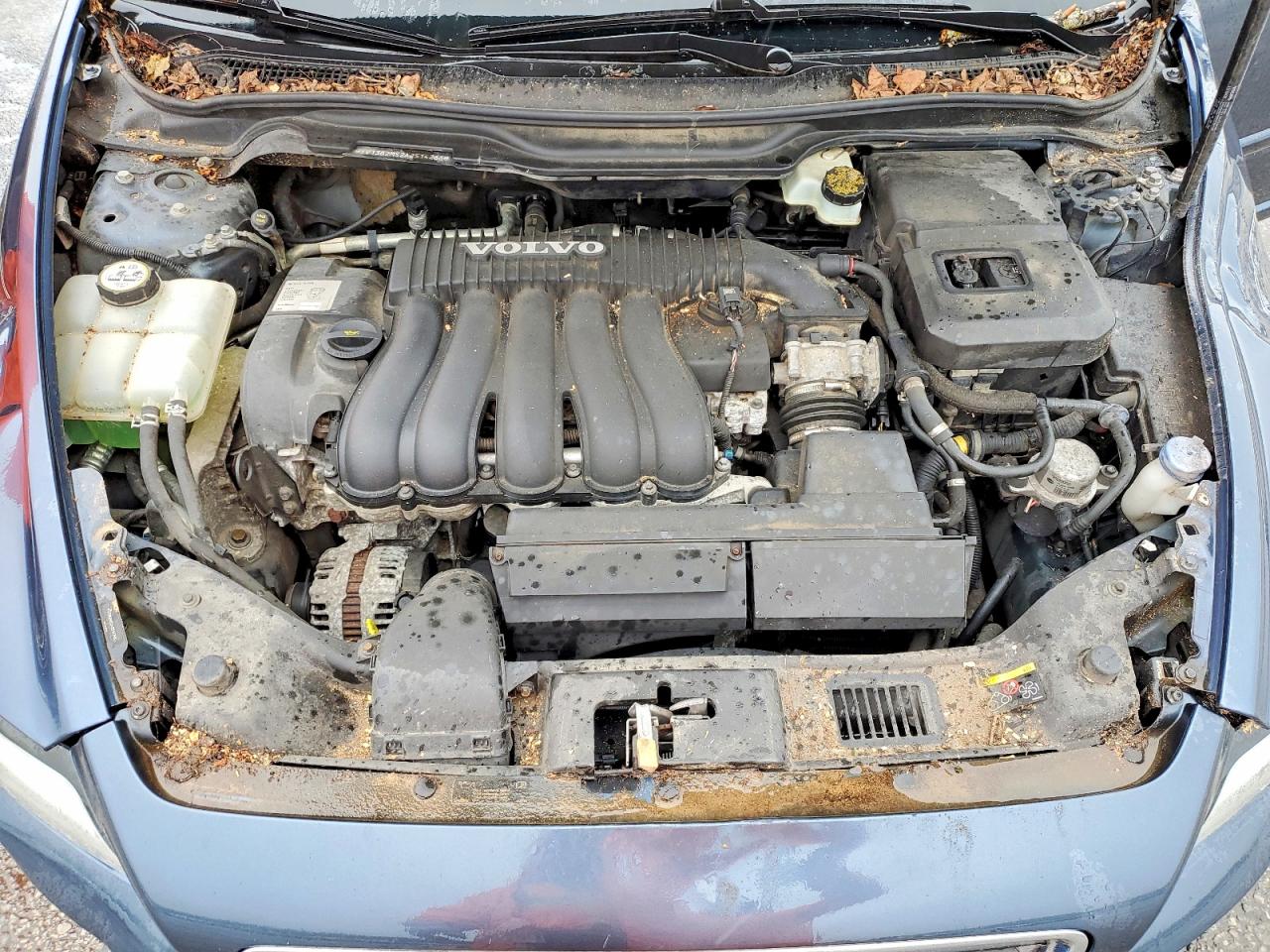 2010 Volvo S40 2.4i Gray vin: YV1382MS2A2514266