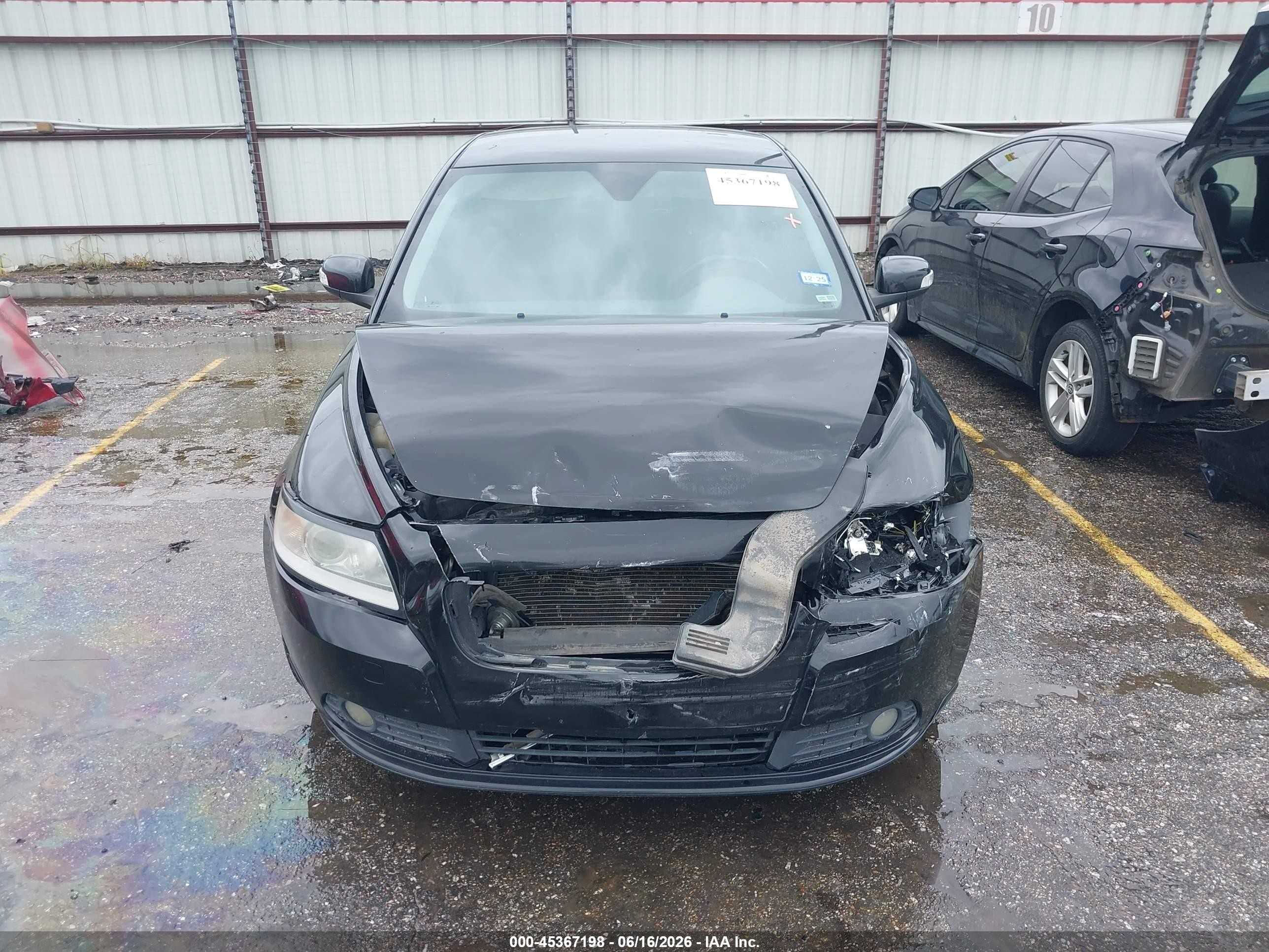 2010 Volvo S40 2.4i Black vin: YV1382MS3A2490673