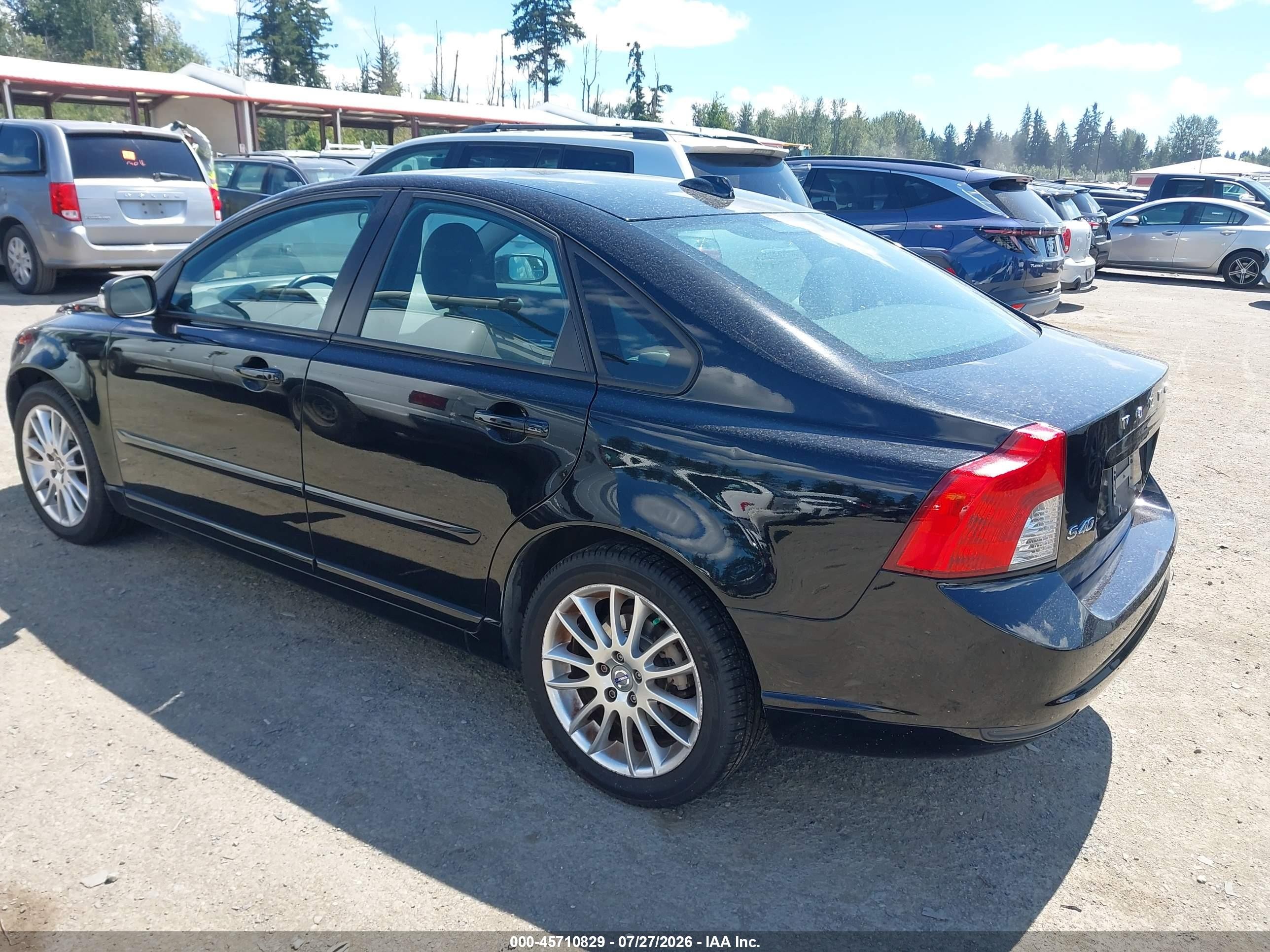 2010 Volvo S40 2.4i Black vin: YV1382MS3A2506399
