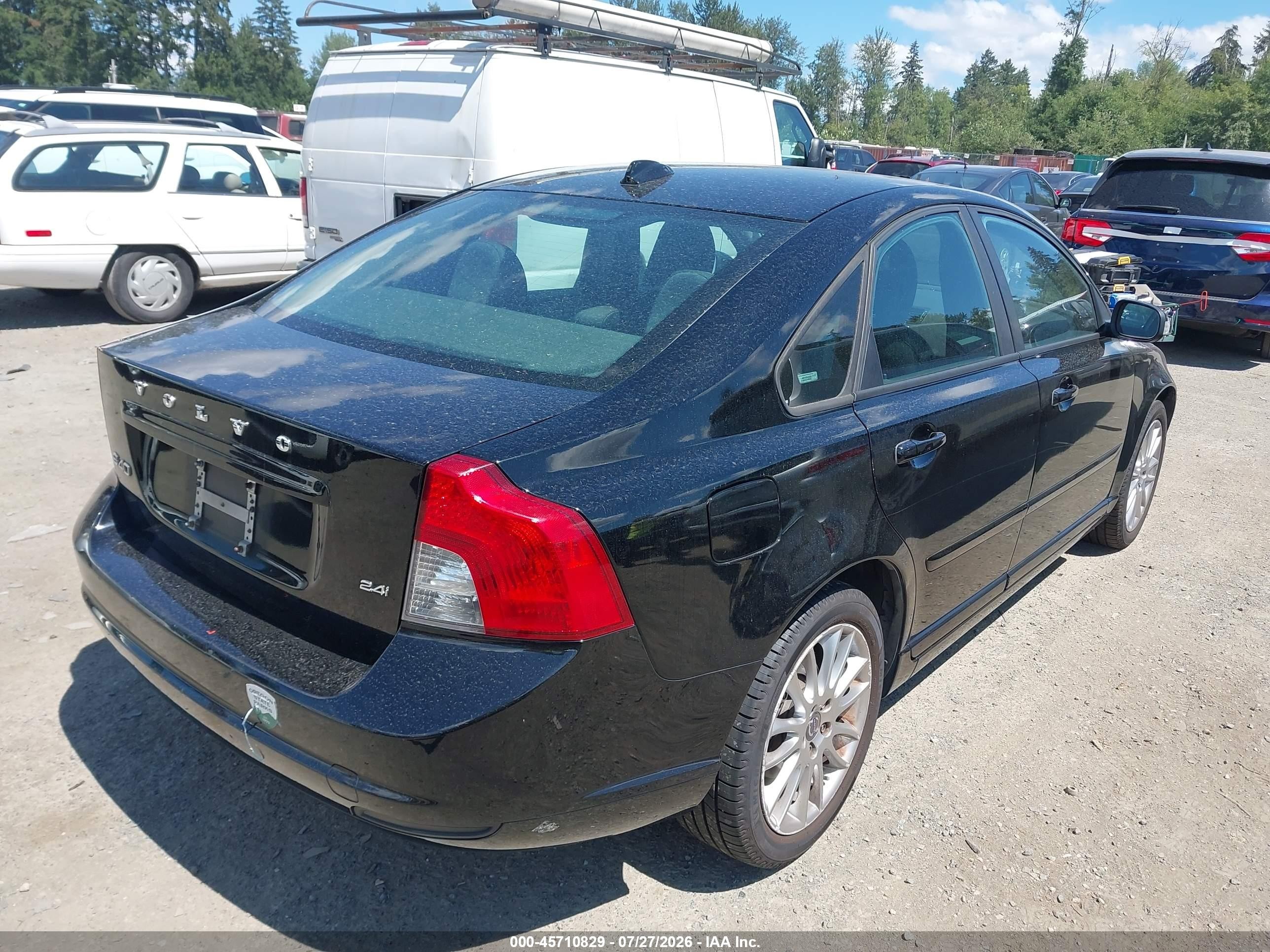 2010 Volvo S40 2.4i Black vin: YV1382MS3A2506399