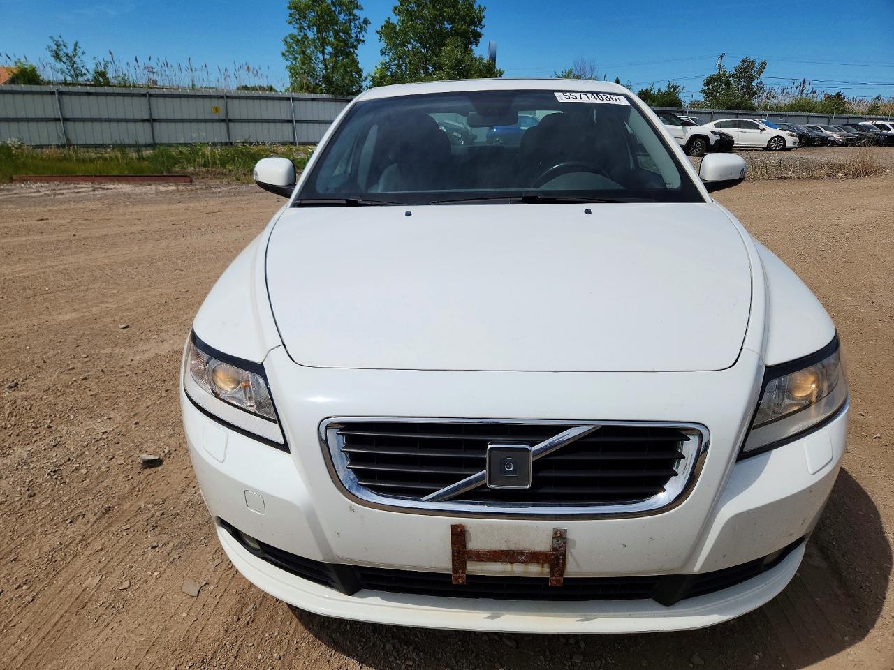 2010 Volvo S40 2.4i White vin: YV1382MS5A2489069