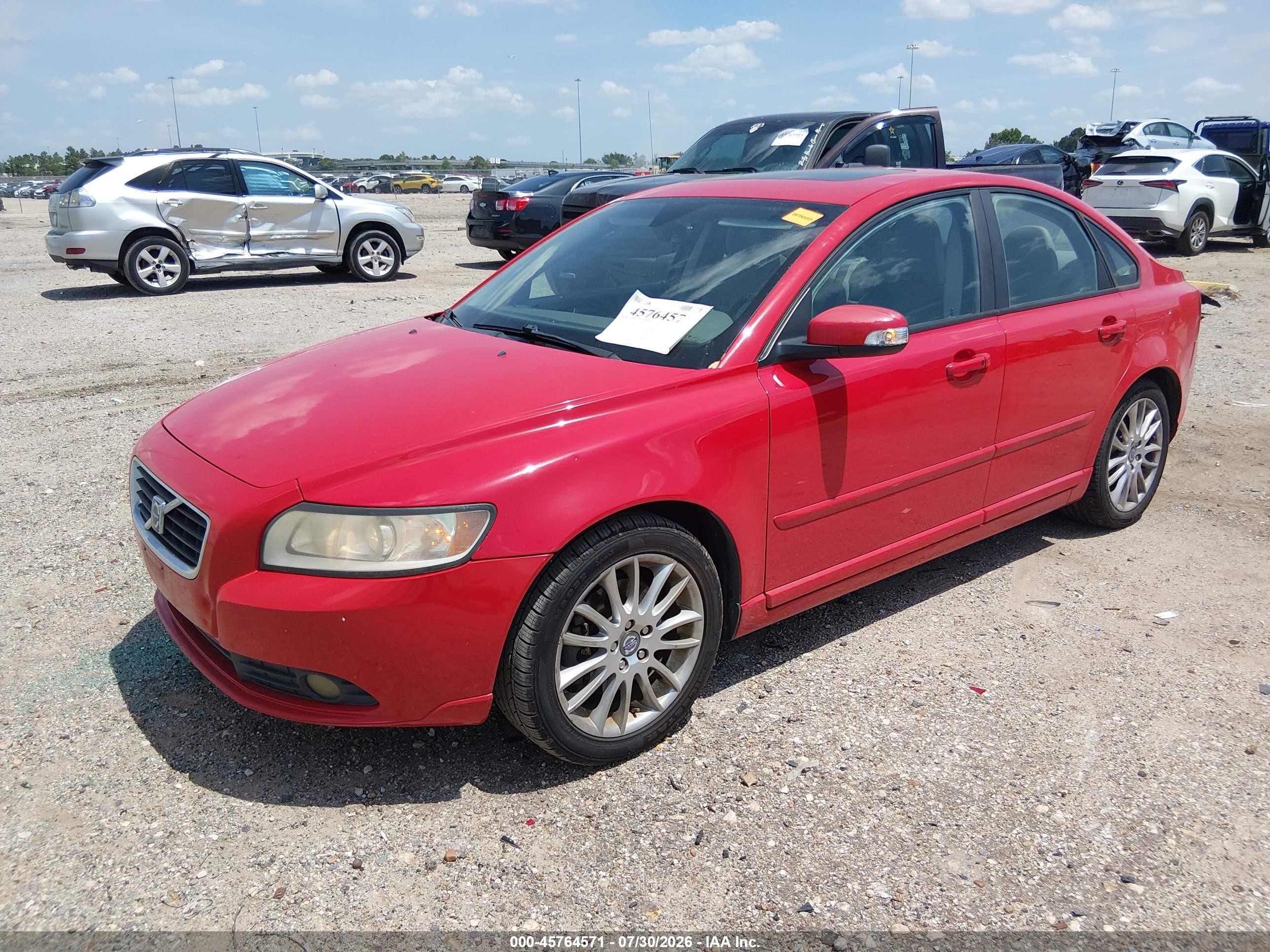 2010 Volvo S40 2.4i Red vin: YV1382MS7A2494497