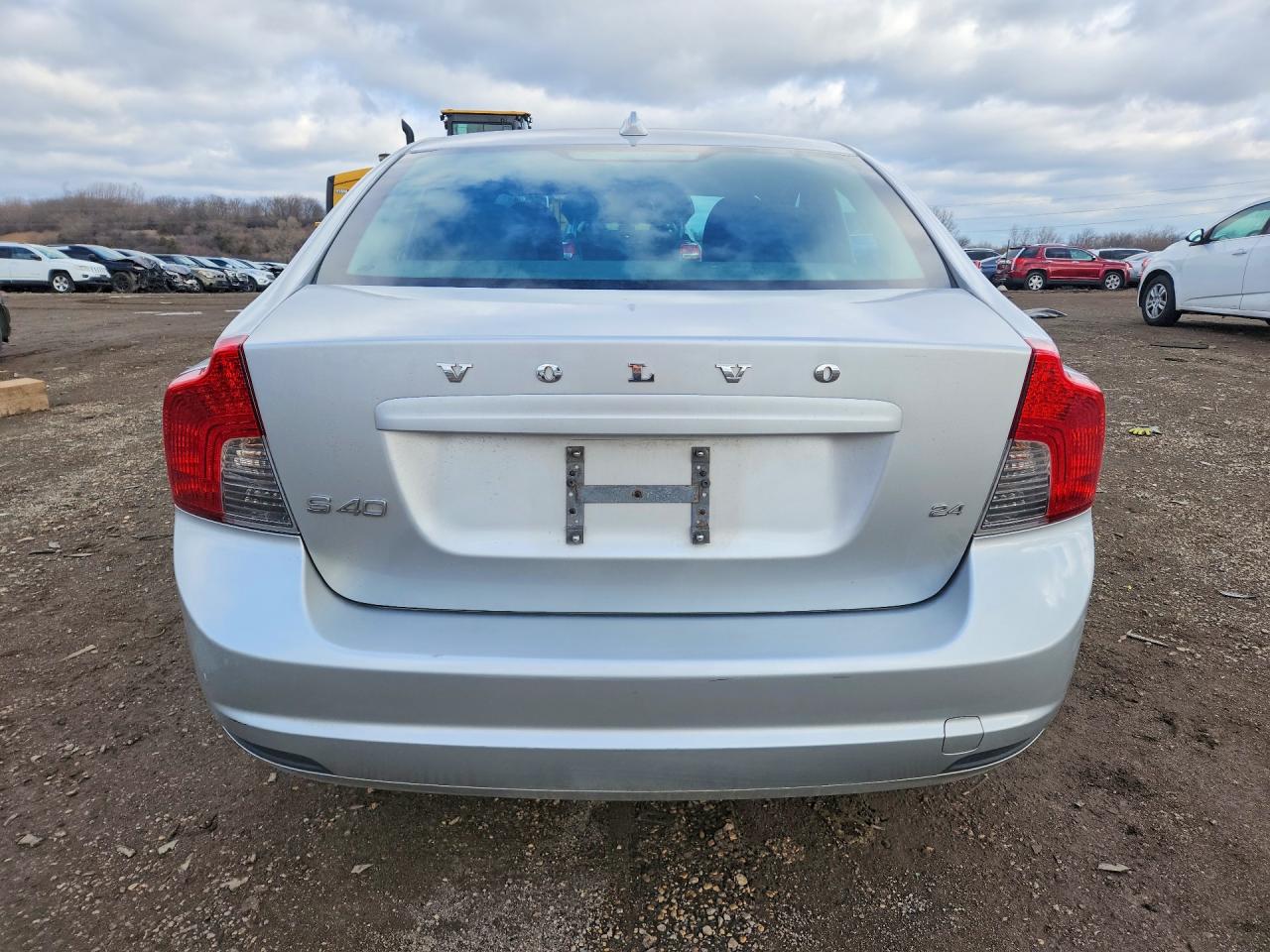 2010 Volvo S40 2.4i Silver vin: YV1382MS9A2494436