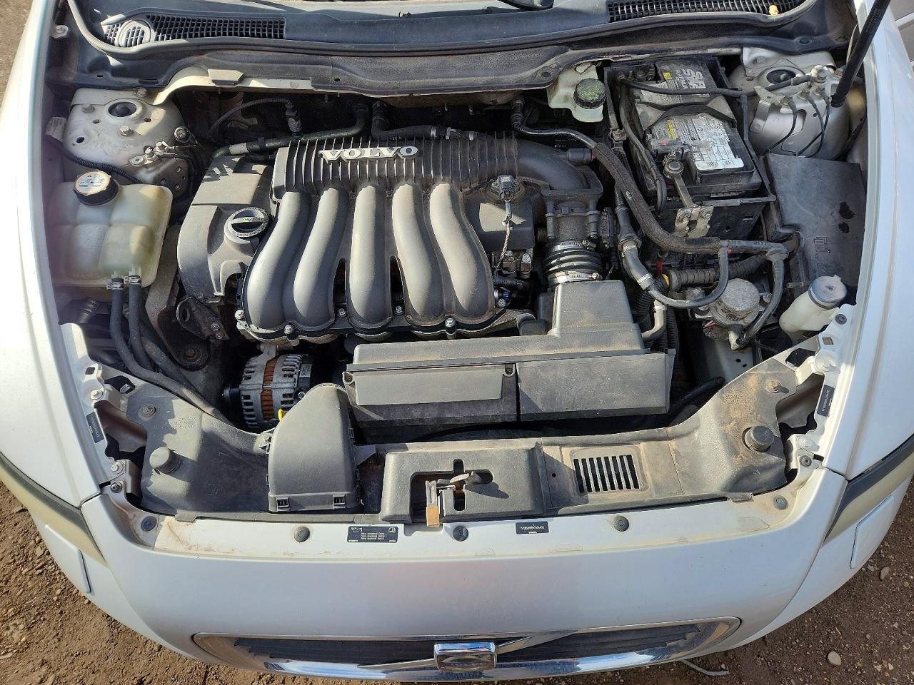 2010 Volvo S40 2.4i Silver vin: YV1382MS9A2494436