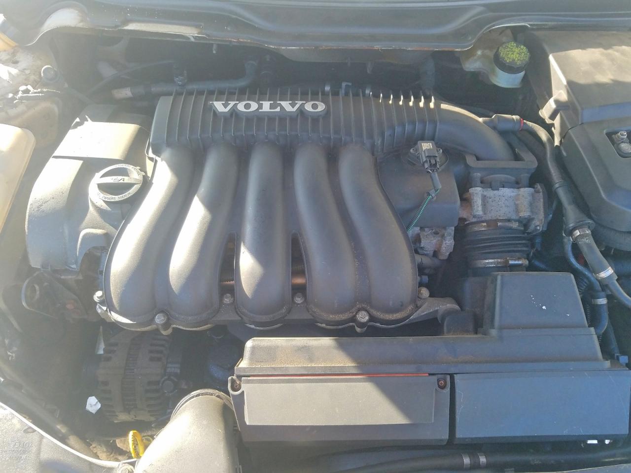 2010 Volvo S40 2.4i Белый vin: YV1382MSXA2485633