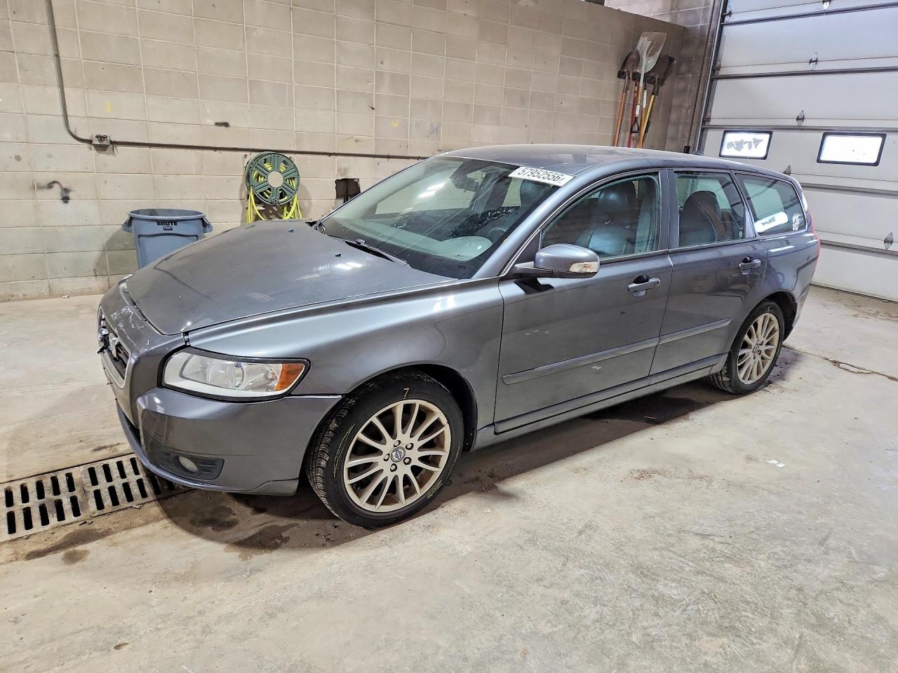 2010 Volvo V50 2.4i Gray vin: YV1382MW3A2533962