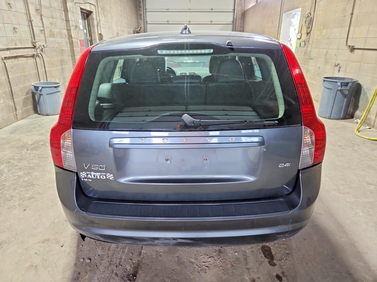 2010 Volvo V50 2.4i Gray vin: YV1382MW3A2533962