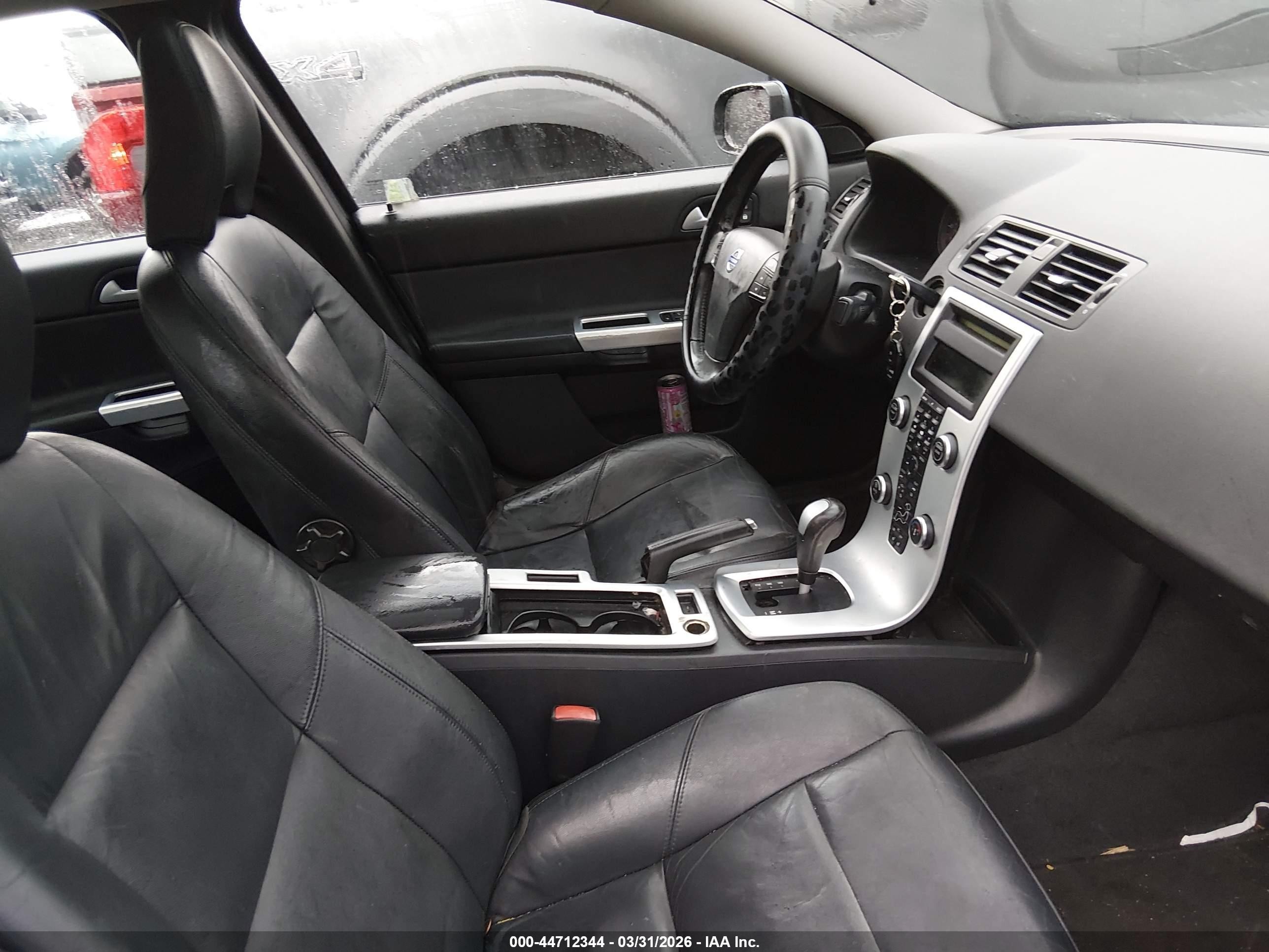 2010 Volvo S40 2.4i Gray vin: YV1390MS1A2504572
