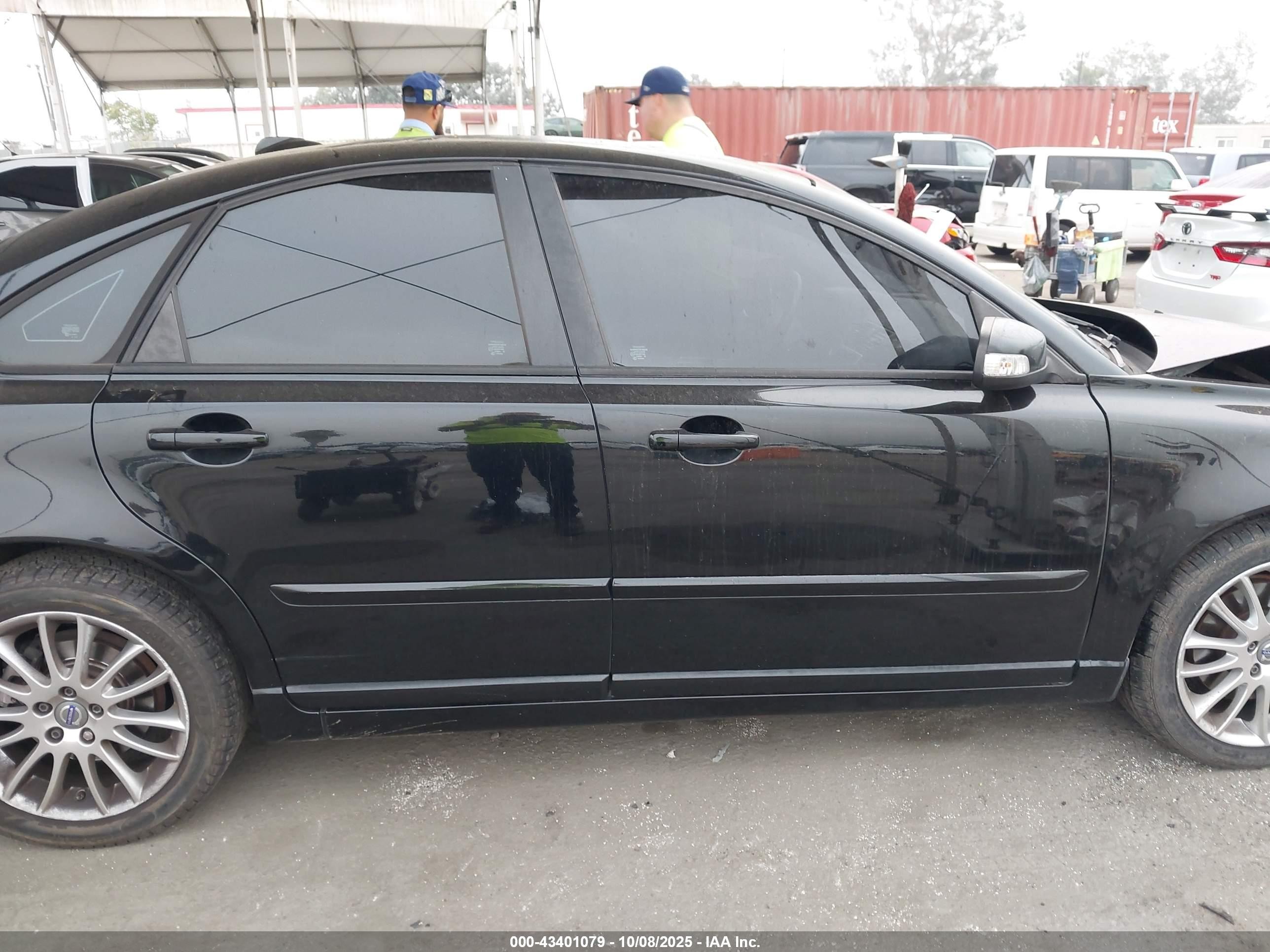 2010 Volvo S40 2.4i Black vin: YV1390MS2A2504371