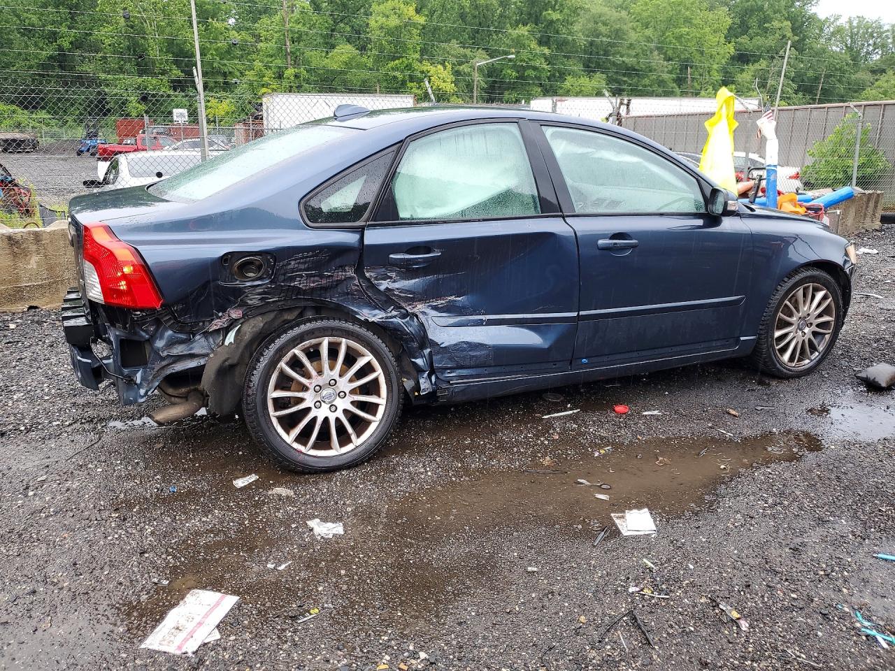 2010 Volvo S40 2.4i Синий vin: YV1390MS2A2509506