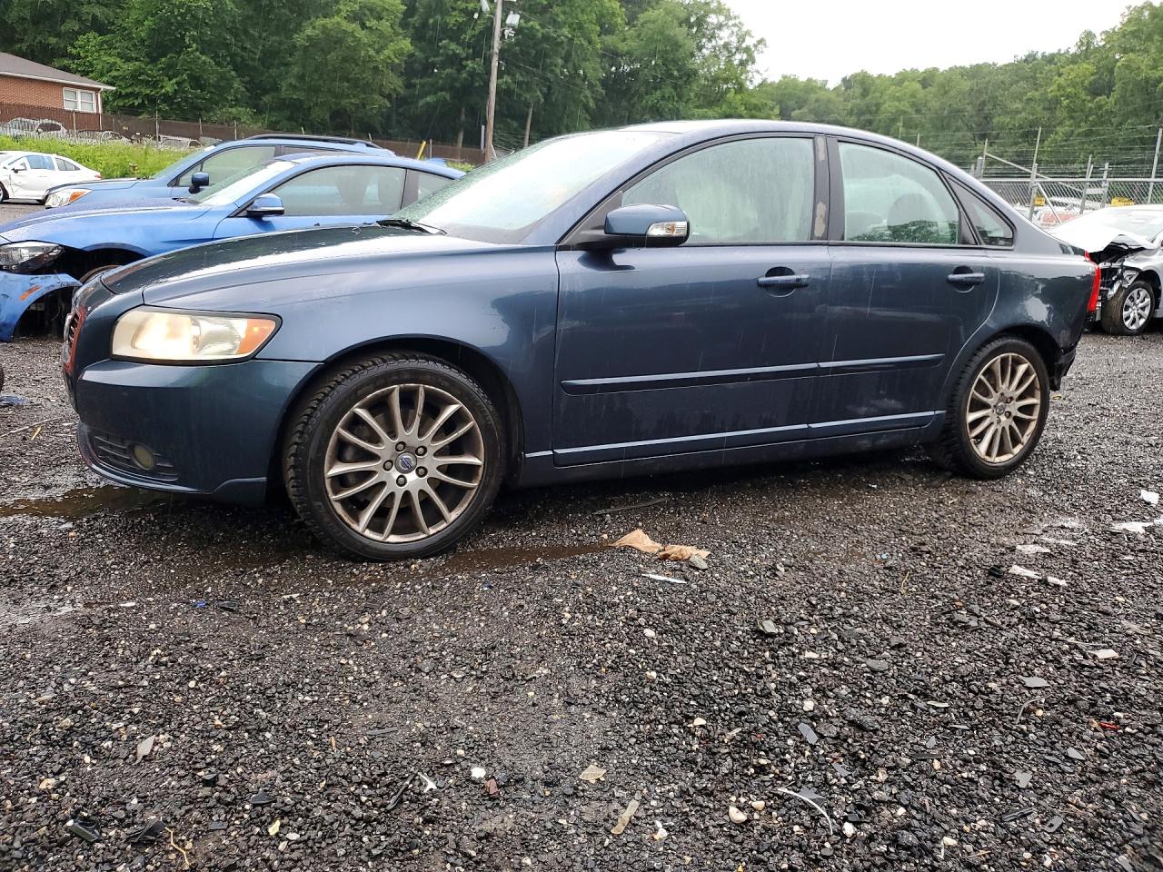 2010 Volvo S40 2.4i Синий vin: YV1390MS2A2509506