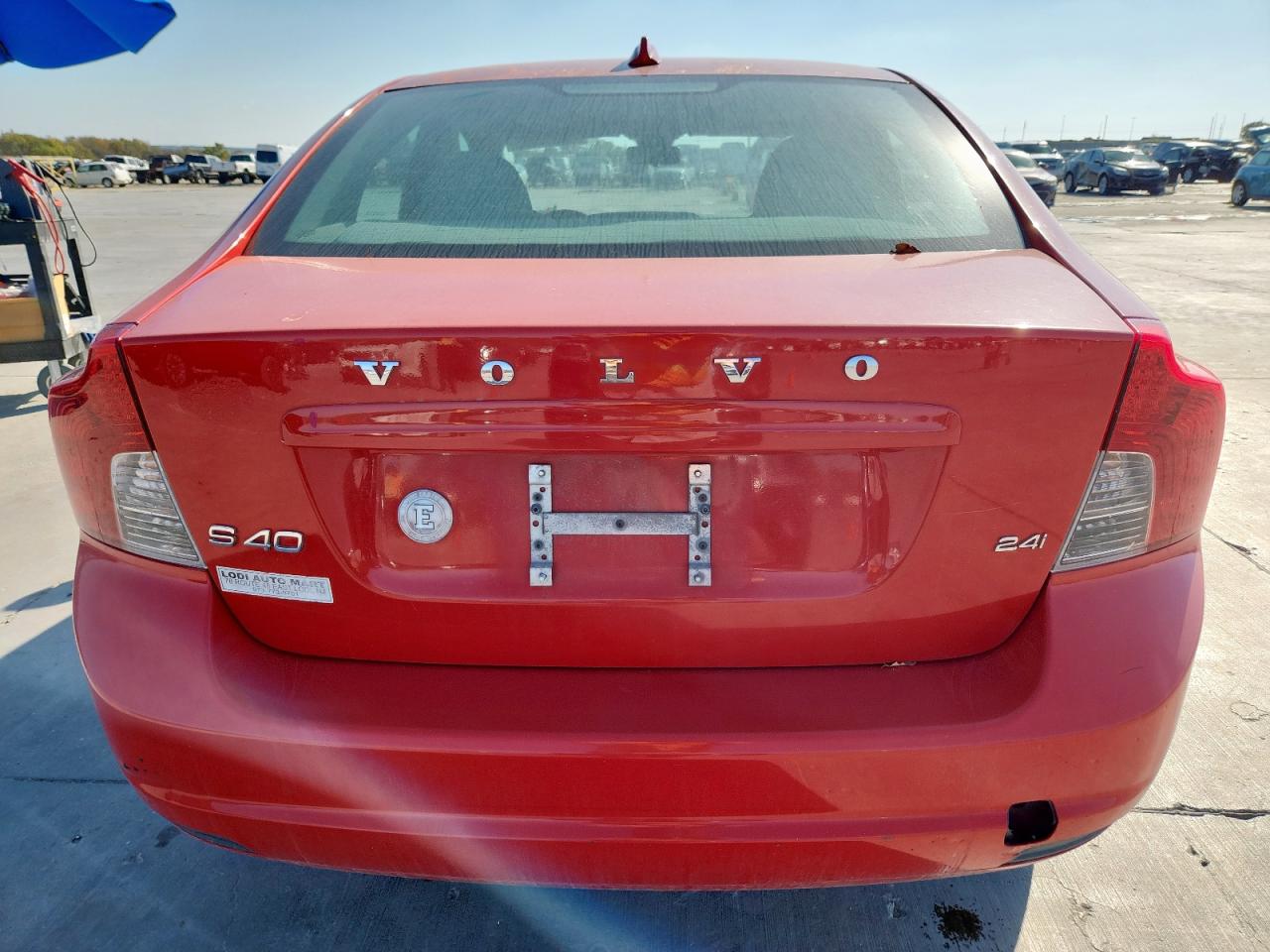 2010 Volvo S40 2.4i Красный vin: YV1390MS3A2492036