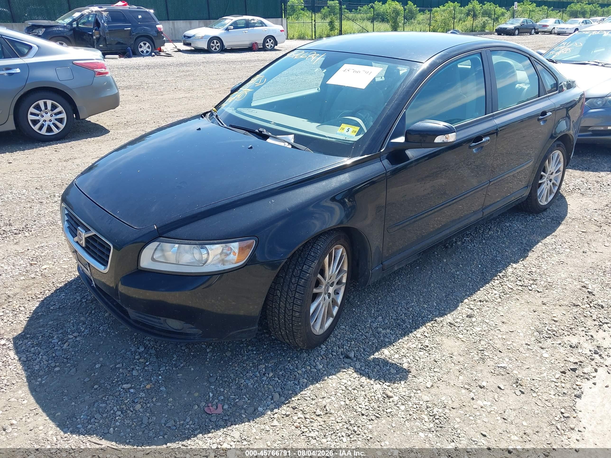 2010 Volvo S40 2.4i Black vin: YV1390MS5A2508298