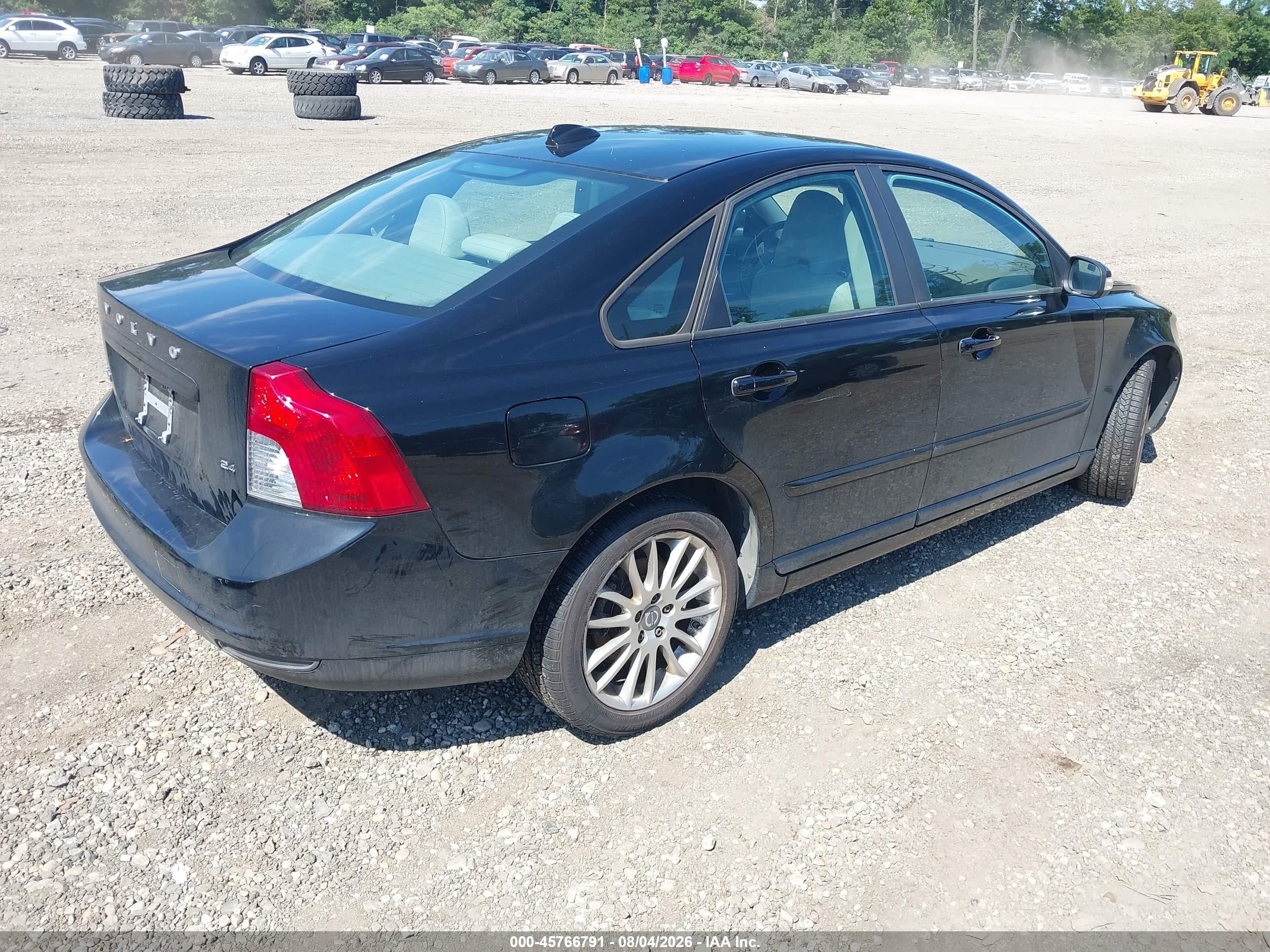 2010 Volvo S40 2.4i Black vin: YV1390MS5A2508298