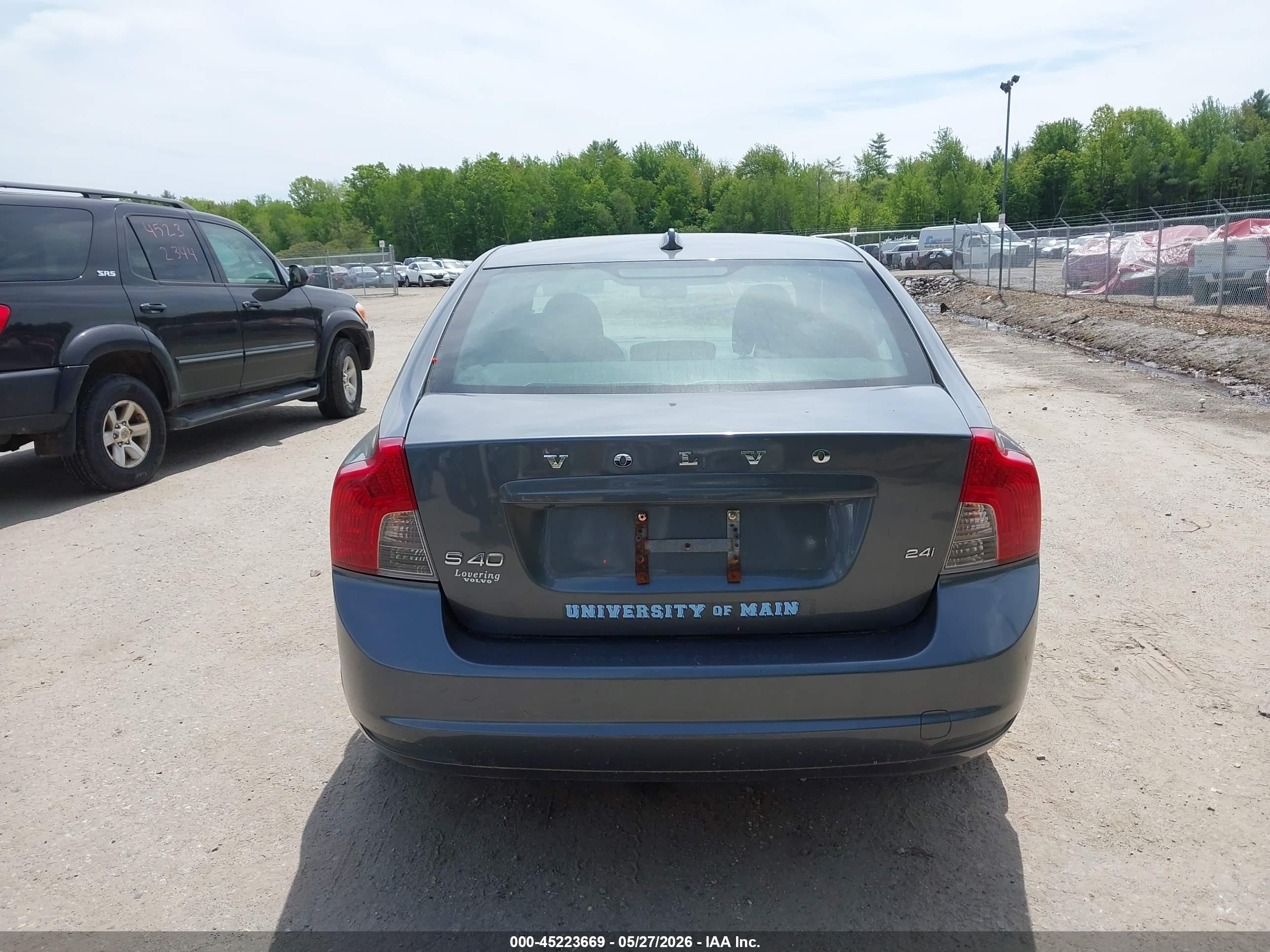 2010 Volvo S40 2.4i Gray vin: YV1390MS7A2490337
