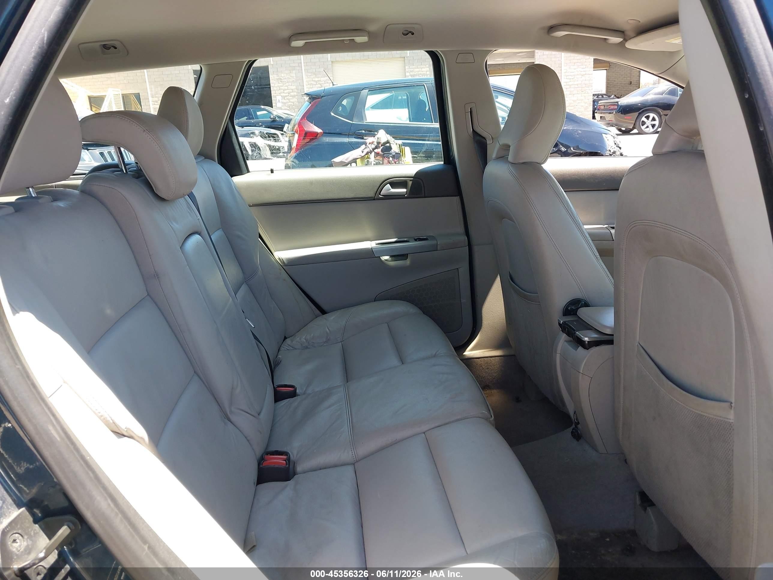 2010 Volvo V50 2.4i Blue vin: YV1390MW2A2540094