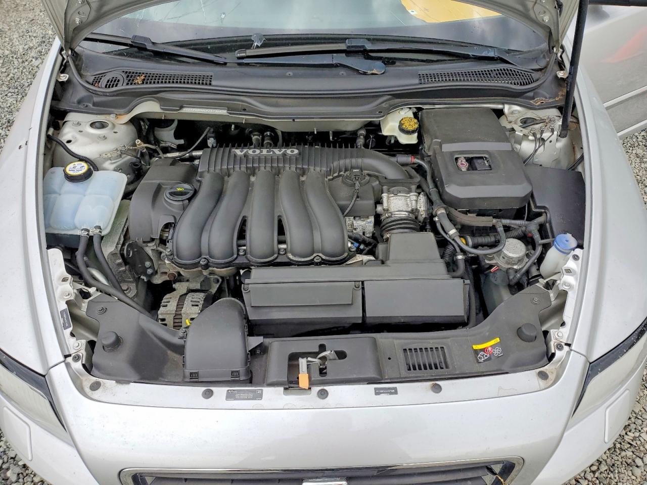 2010 Volvo V50 2.4i Silver vin: YV1390MW4A2573680