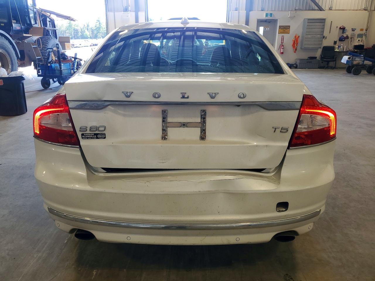 2015 Volvo S80 Premier+ White vin: YV140MAC0F1183544