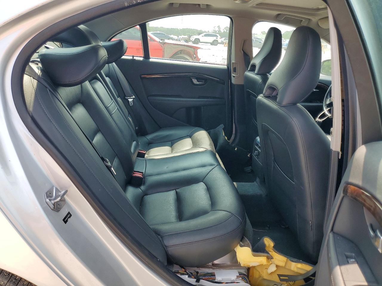 2015 Volvo S80 Premier Silver vin: YV140MAK5F1188276