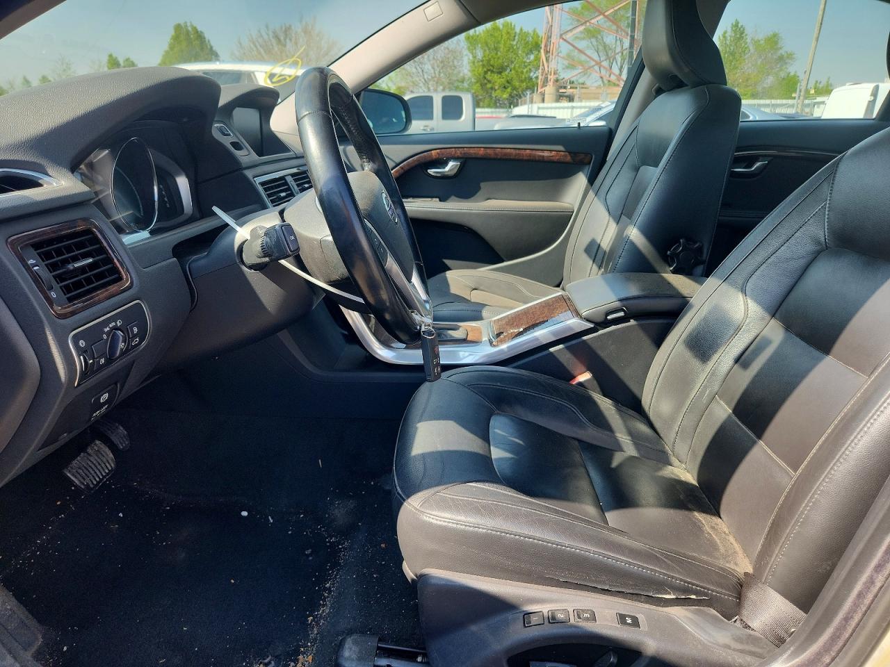 2015 Volvo S80 Premier Silver vin: YV140MAK6F1186150