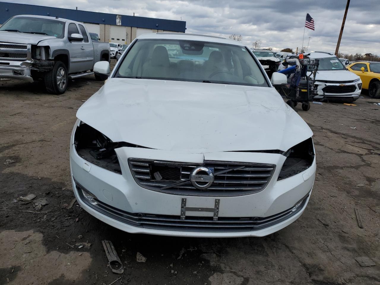 2016 Volvo S80 Platinum Белый vin: YV140MAM7G1197256