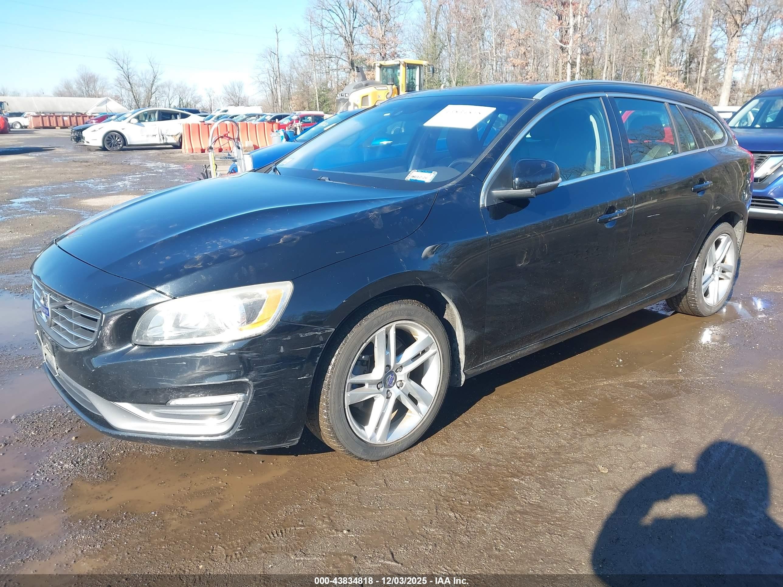 2015 Volvo V60 T5 Premier Black vin: YV140MEB5F1207676