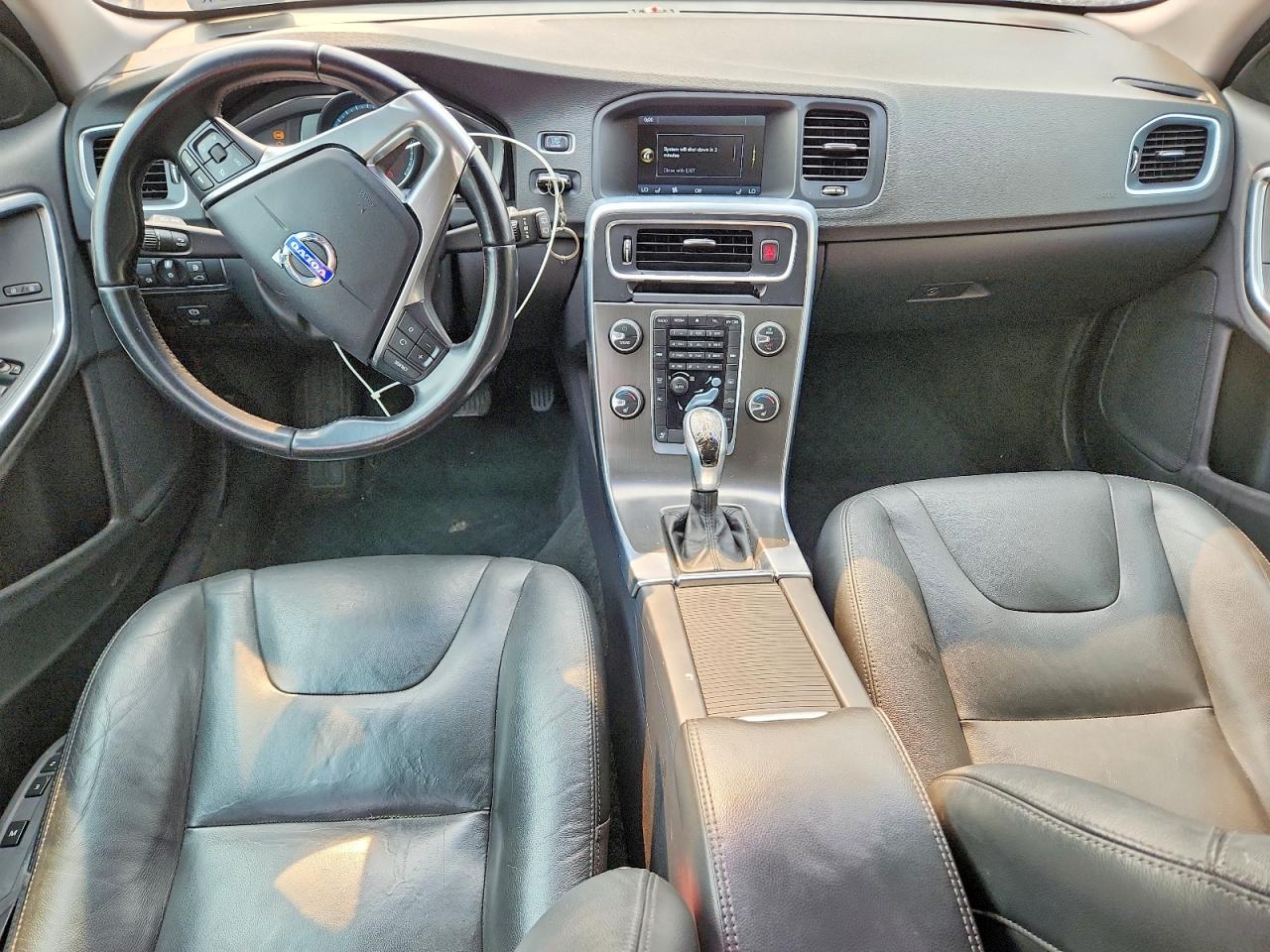 2015 Volvo V60 Premier Black vin: YV140MEB5F1207676