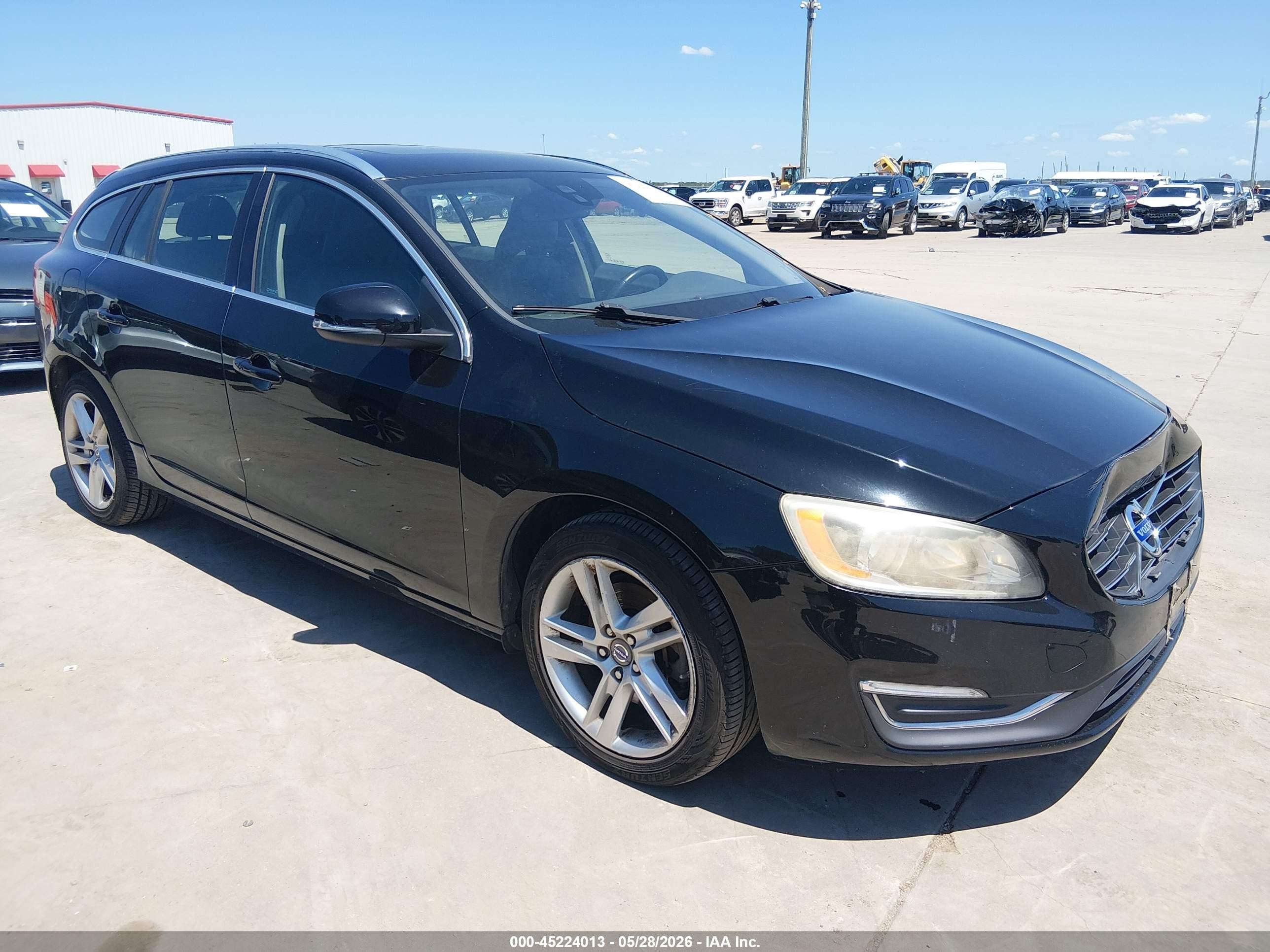 2015 Volvo V60 T5 Premier Black vin: YV140MEB6F1207654
