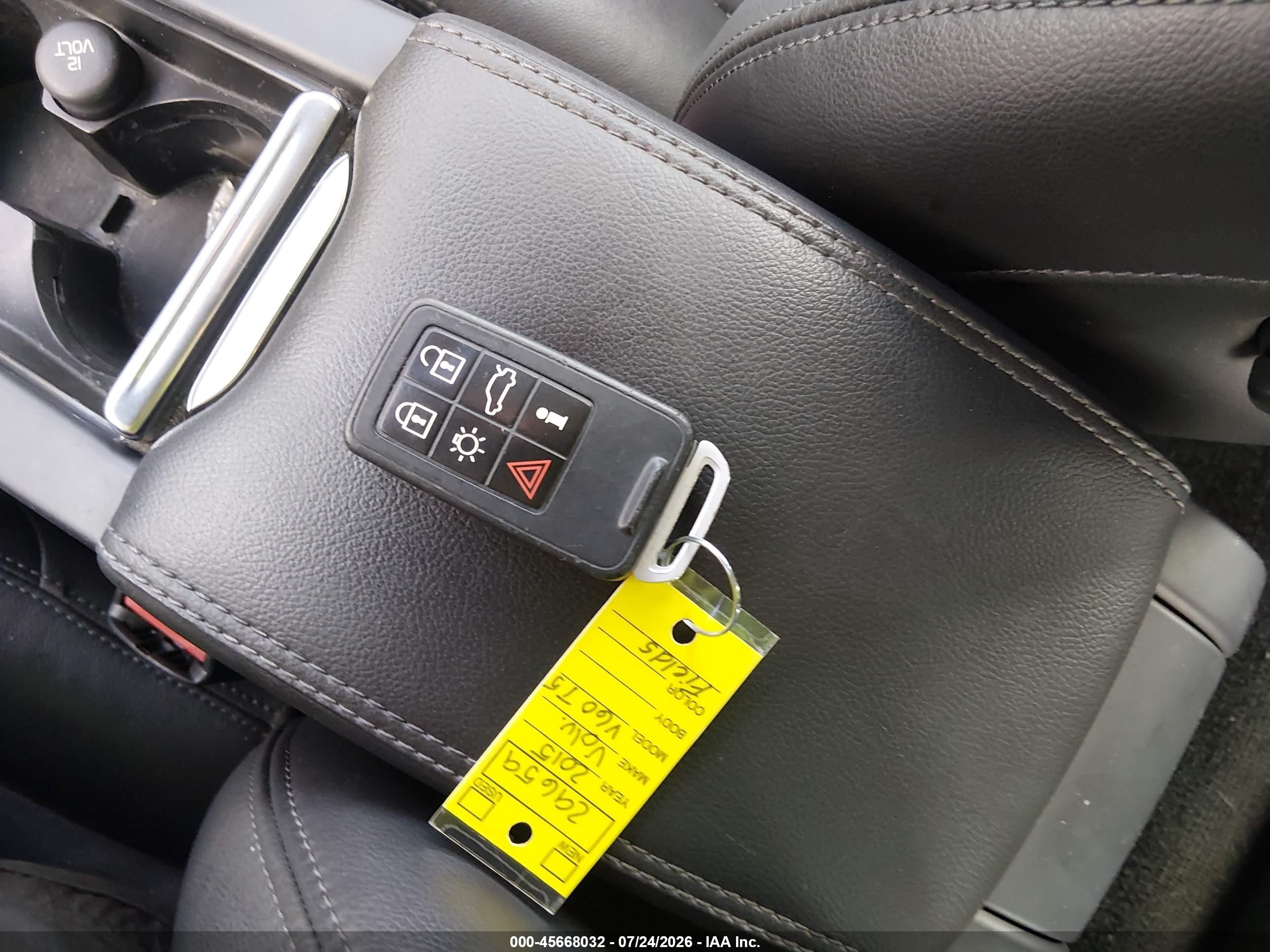 2015 Volvo V60 T5 Premier Black vin: YV140MEBXF1207429
