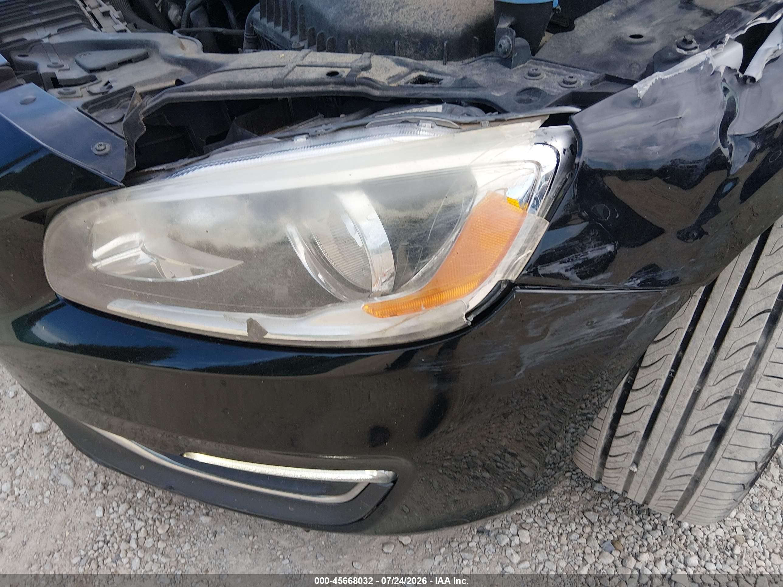 2015 Volvo V60 T5 Premier Black vin: YV140MEBXF1207429
