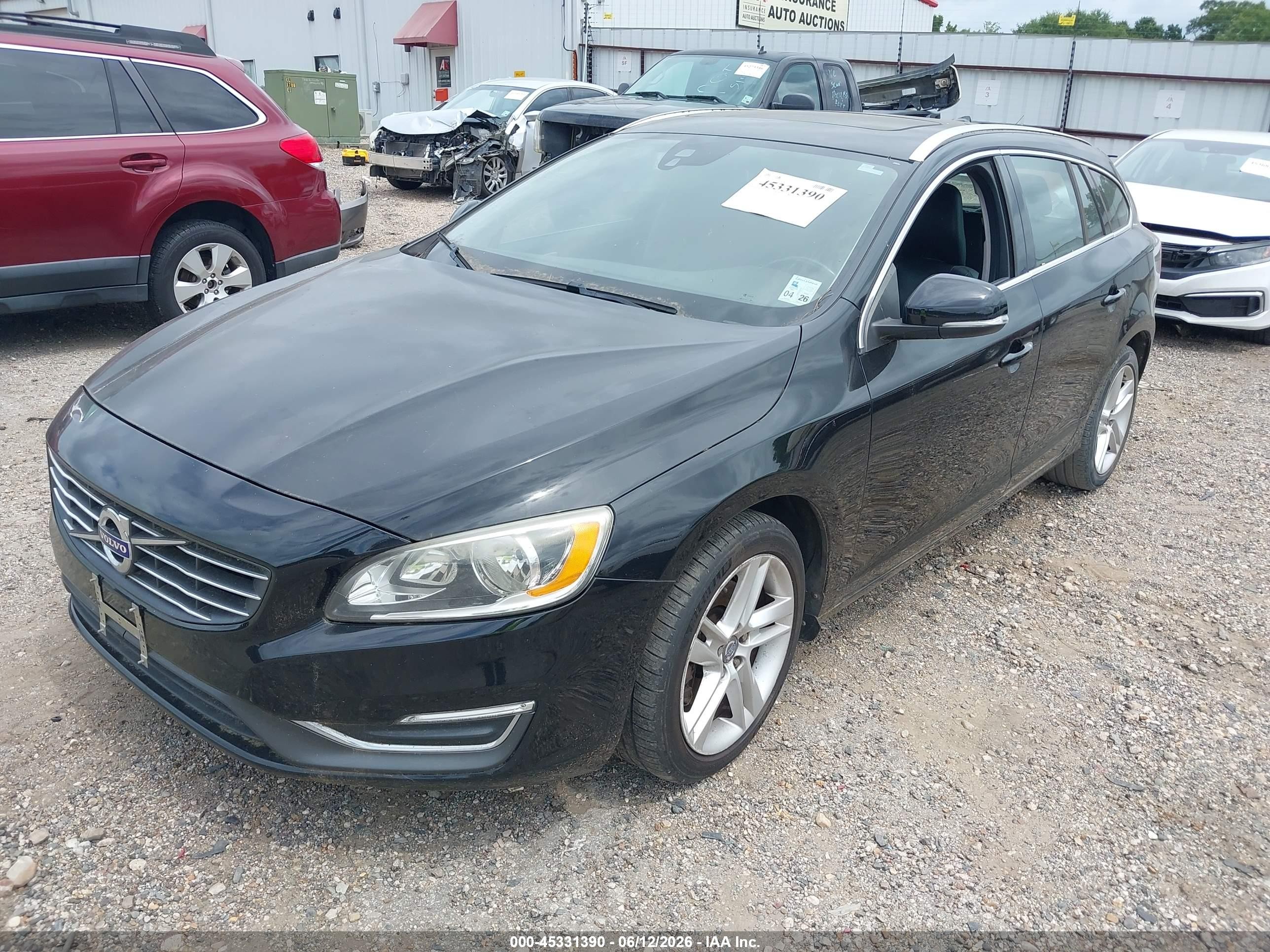2015 Volvo V60 T5 Premier Plus Black vin: YV140MEC2F1207398