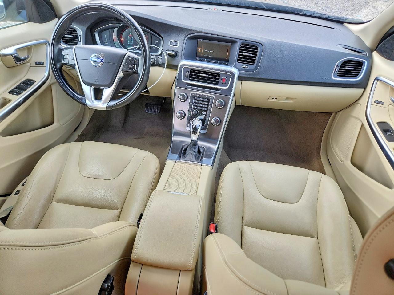 2015 Volvo V60 Premier+ Black vin: YV140MEC2F1213623