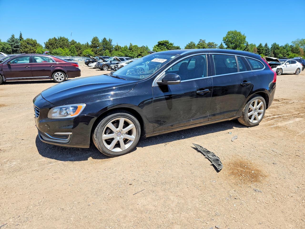 2016 Volvo V60 T5 Premier Black vin: YV140MEK2G1307106