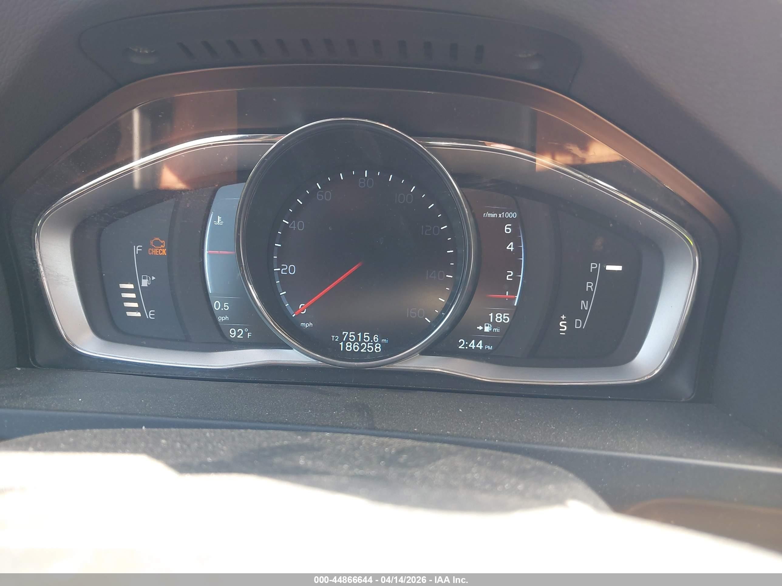2015 Volvo V60 T5 Premier Dark Blue vin: YV140MEK3F1222032