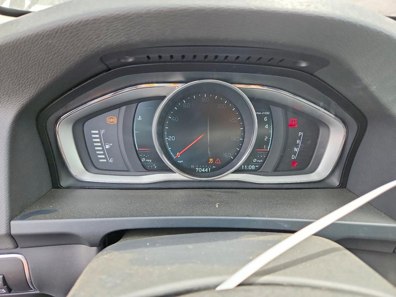 2015 Volvo V60 Premier Black vin: YV140MEK3F1259758