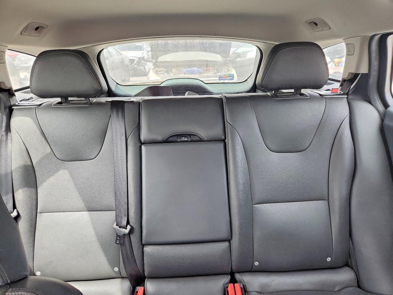2015 Volvo V60 Premier Black vin: YV140MEK3F1259758