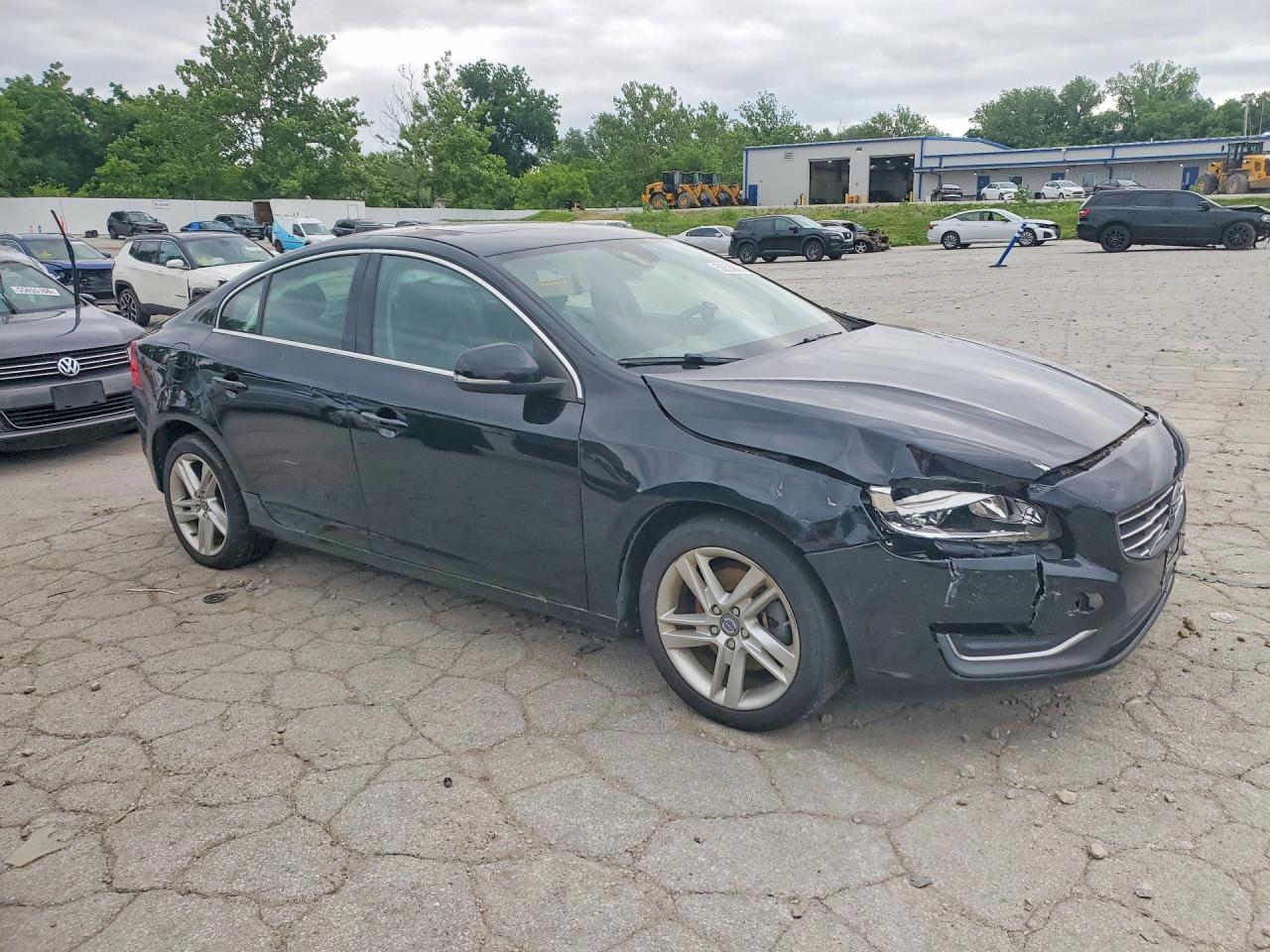 2015 Volvo S60 Premier Black vin: YV140MFB0F2314210