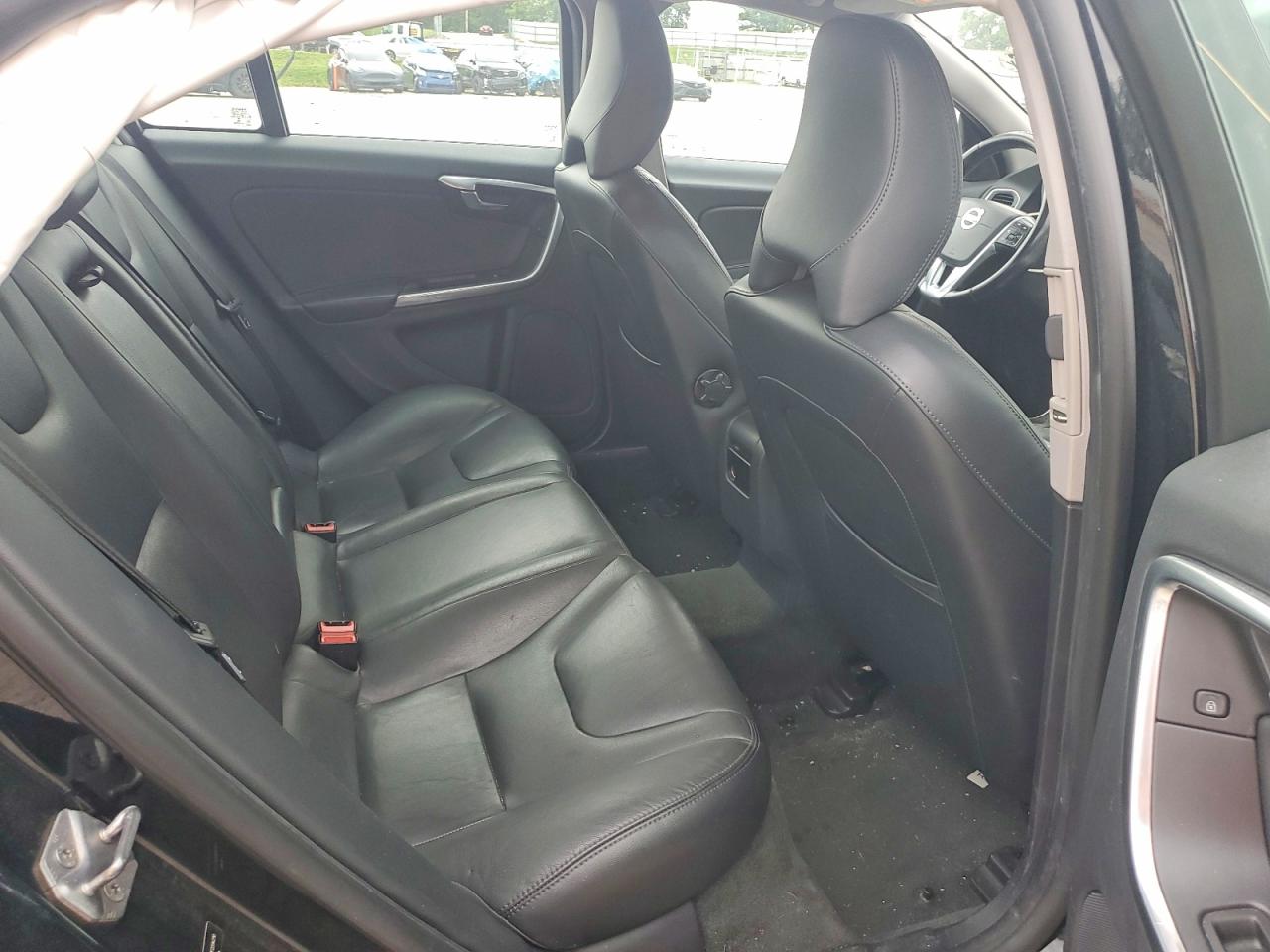 2015 Volvo S60 Premier Black vin: YV140MFB0F2314210
