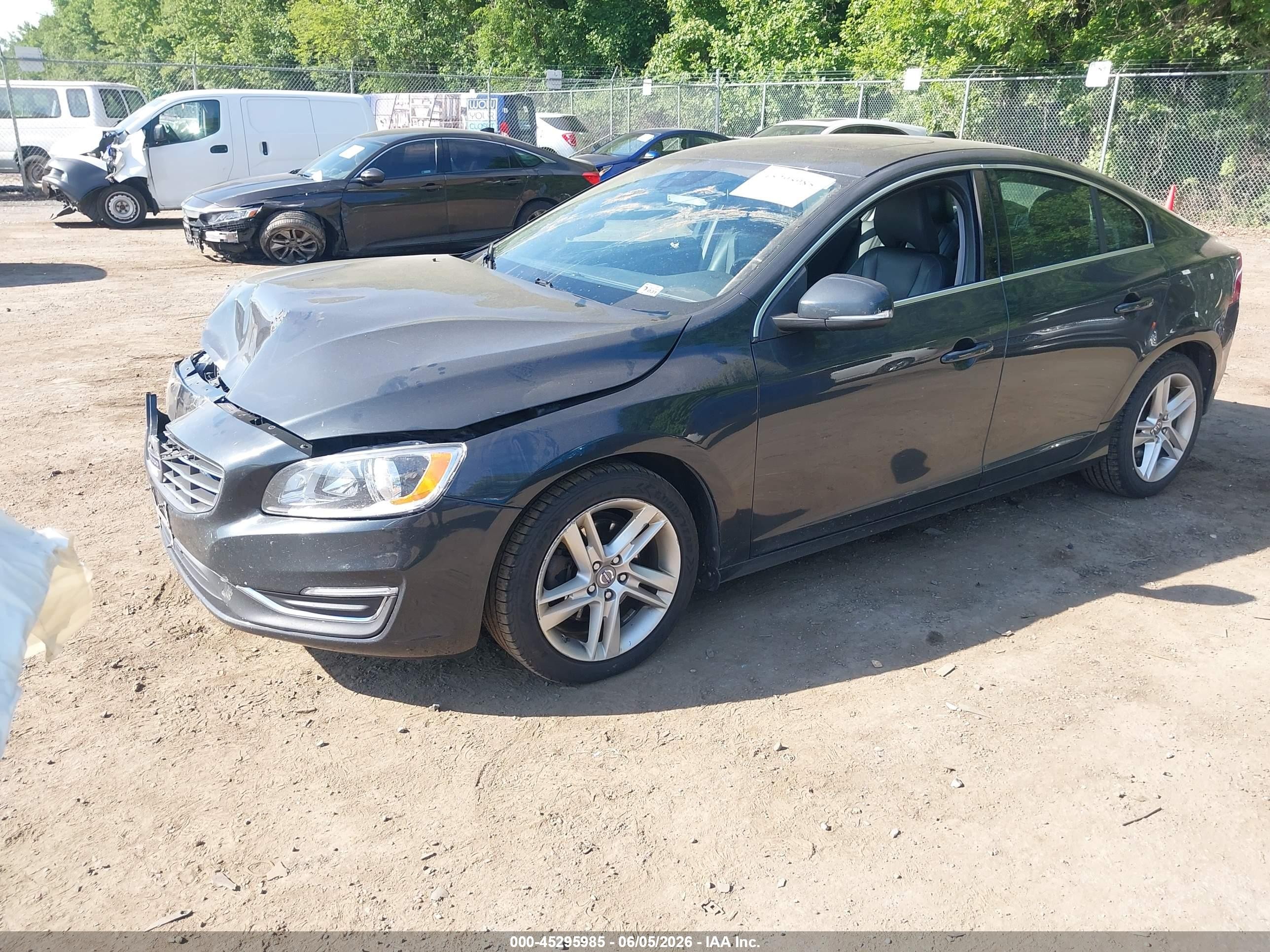 2015 Volvo S60 T5 Premier Gray vin: YV140MFB1F1306199
