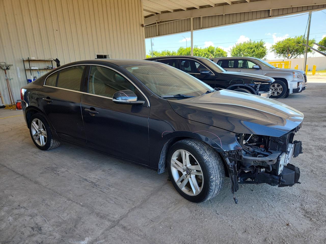2015 Volvo S60 Premier Угольный vin: YV140MFB2F1306065