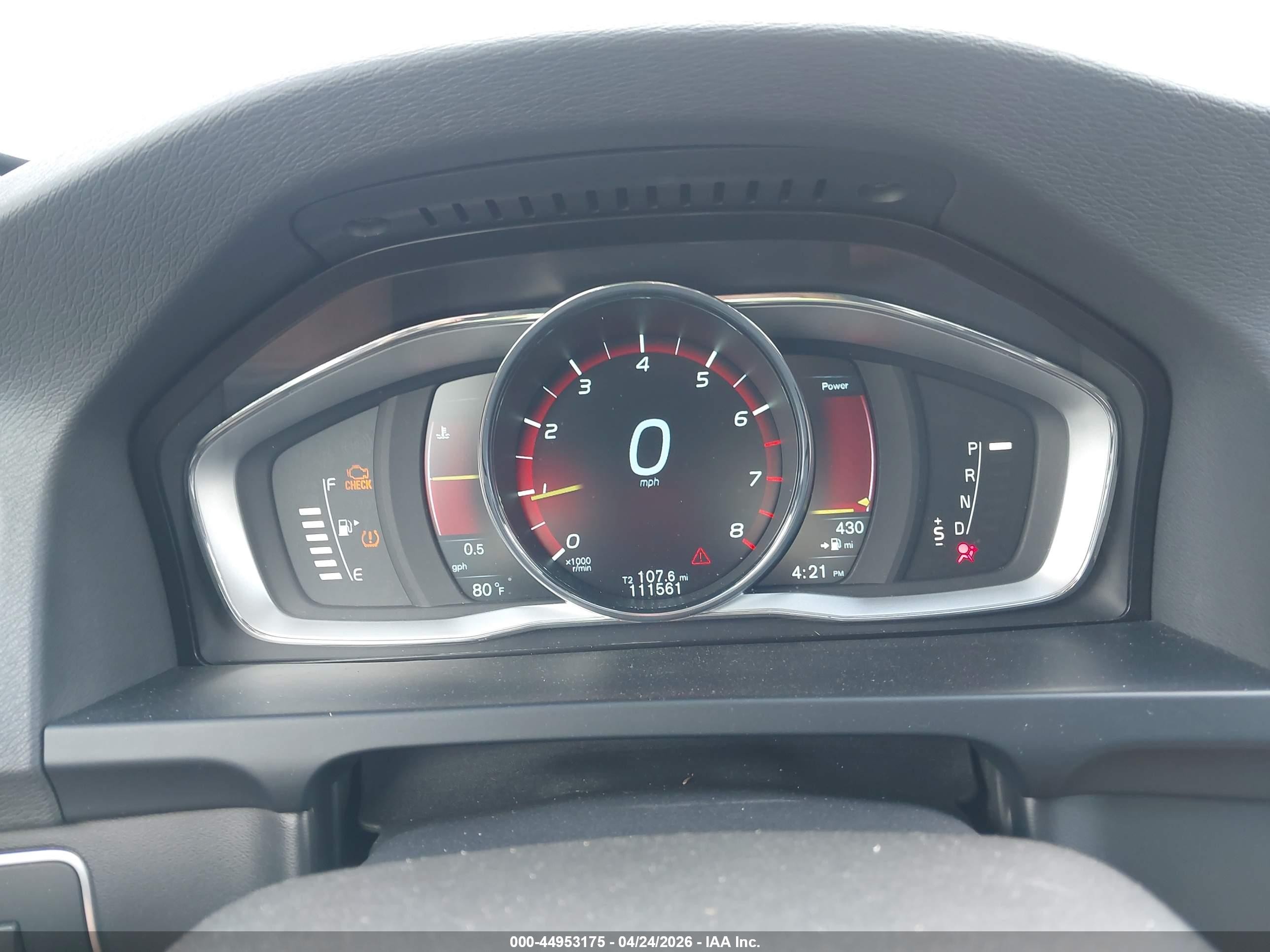 2015 Volvo S60 T5 Premier White vin: YV140MFB2F1309841