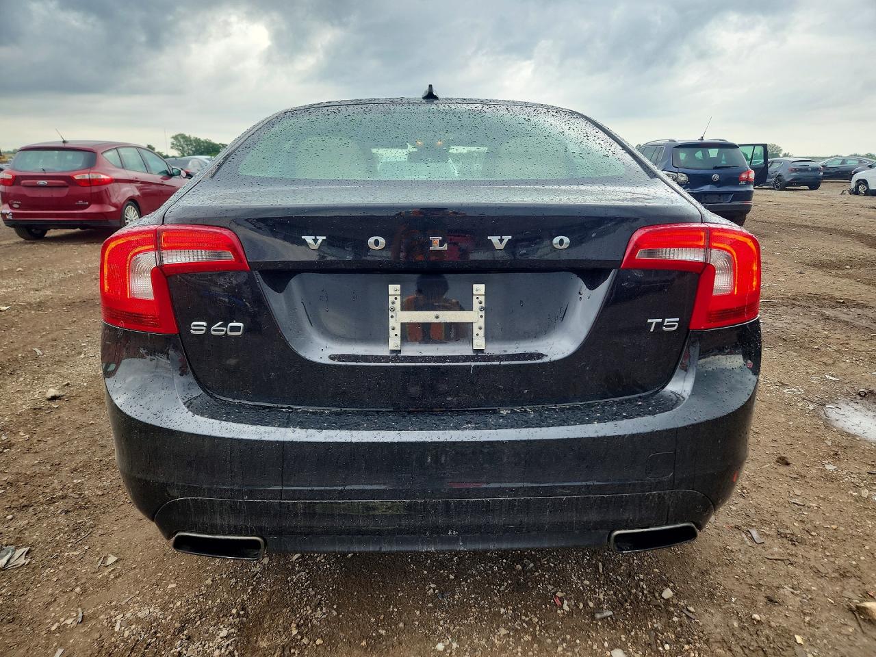 2015 Volvo S60 Premier Gray vin: YV140MFB4F1306357