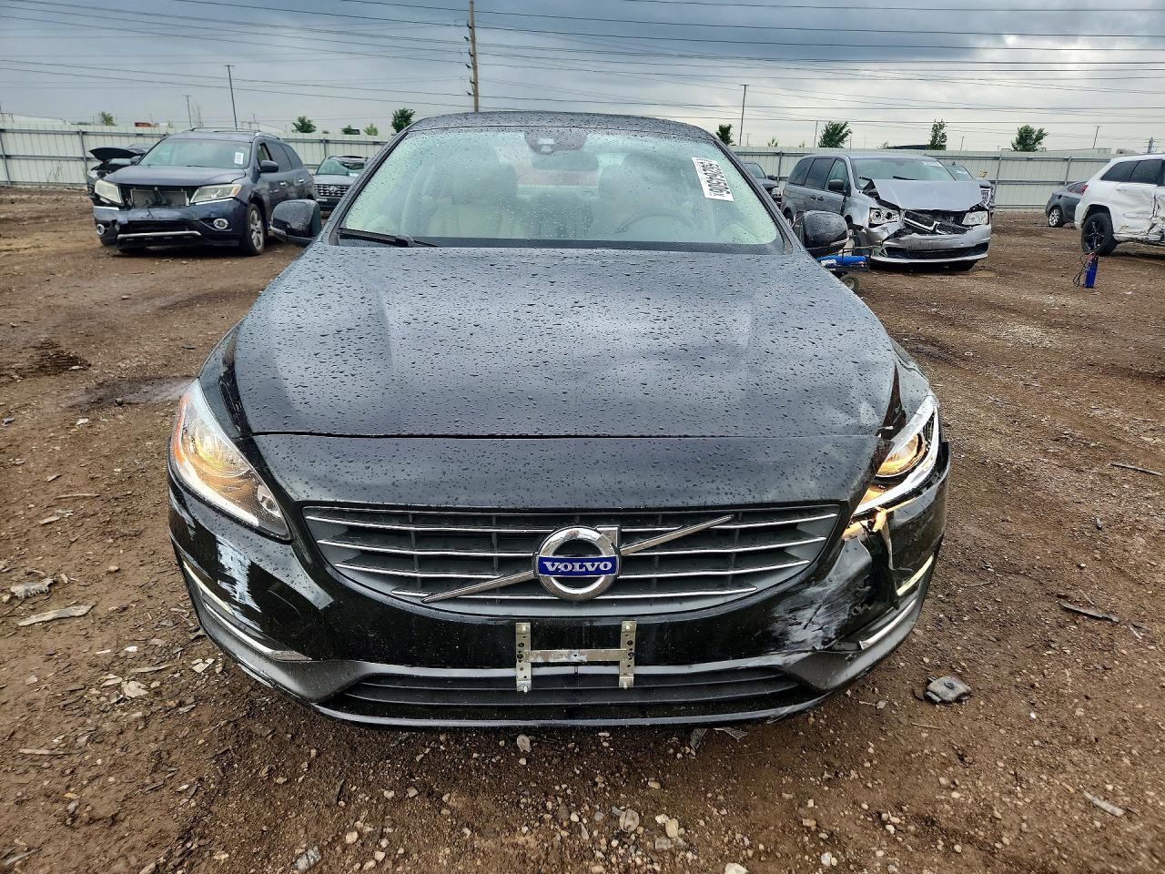 2015 Volvo S60 Premier Gray vin: YV140MFB4F1306357