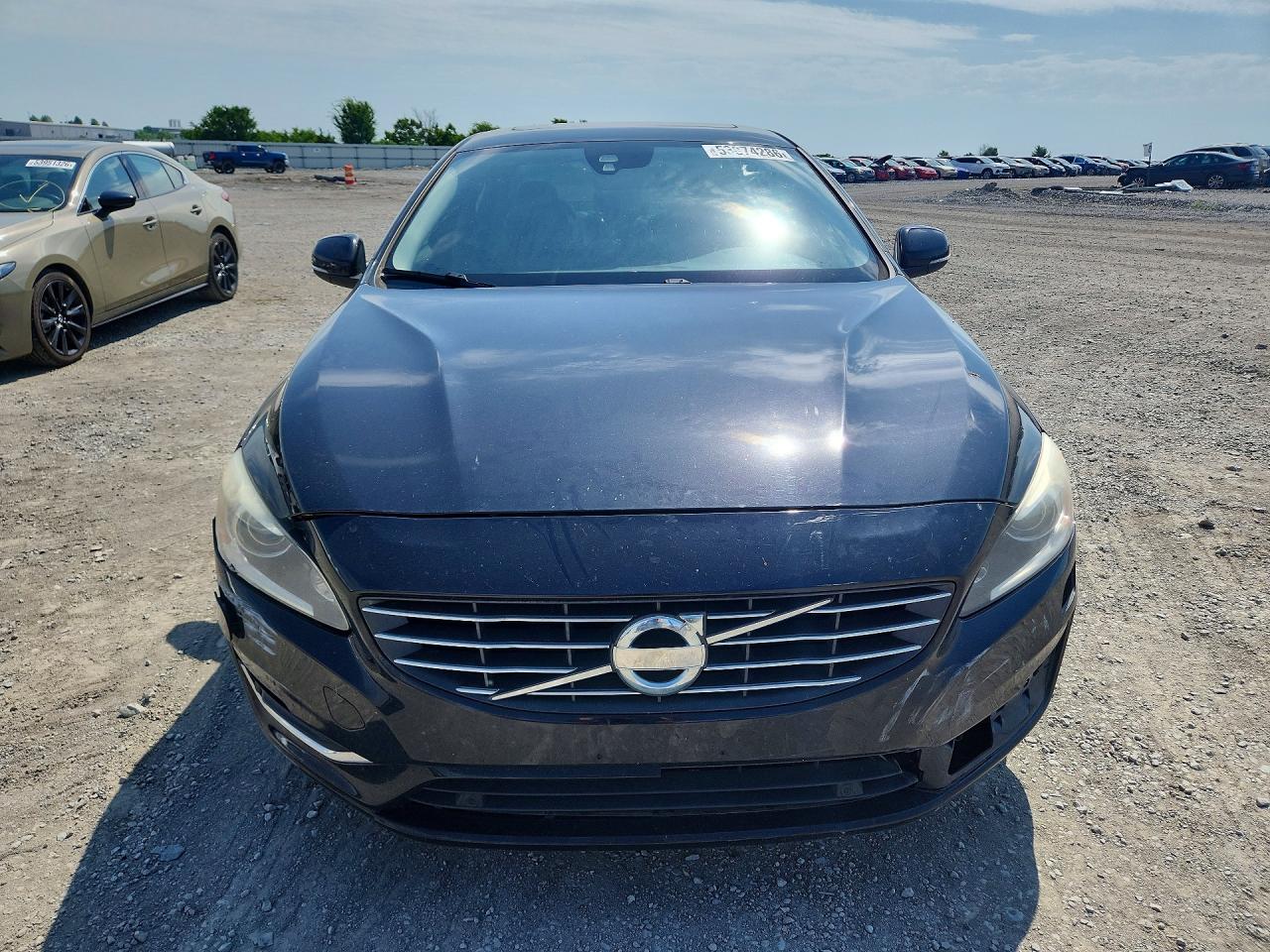 2015 Volvo S60 Premier Black vin: YV140MFB6F1305324