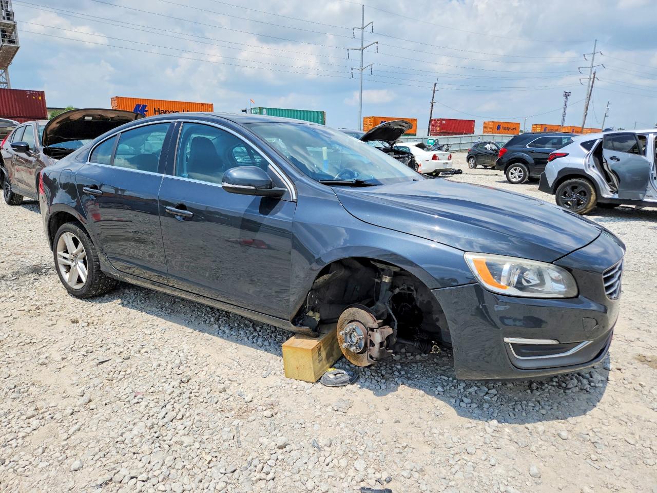 2015 Volvo S60 Premier Черный vin: YV140MFB9F2316165