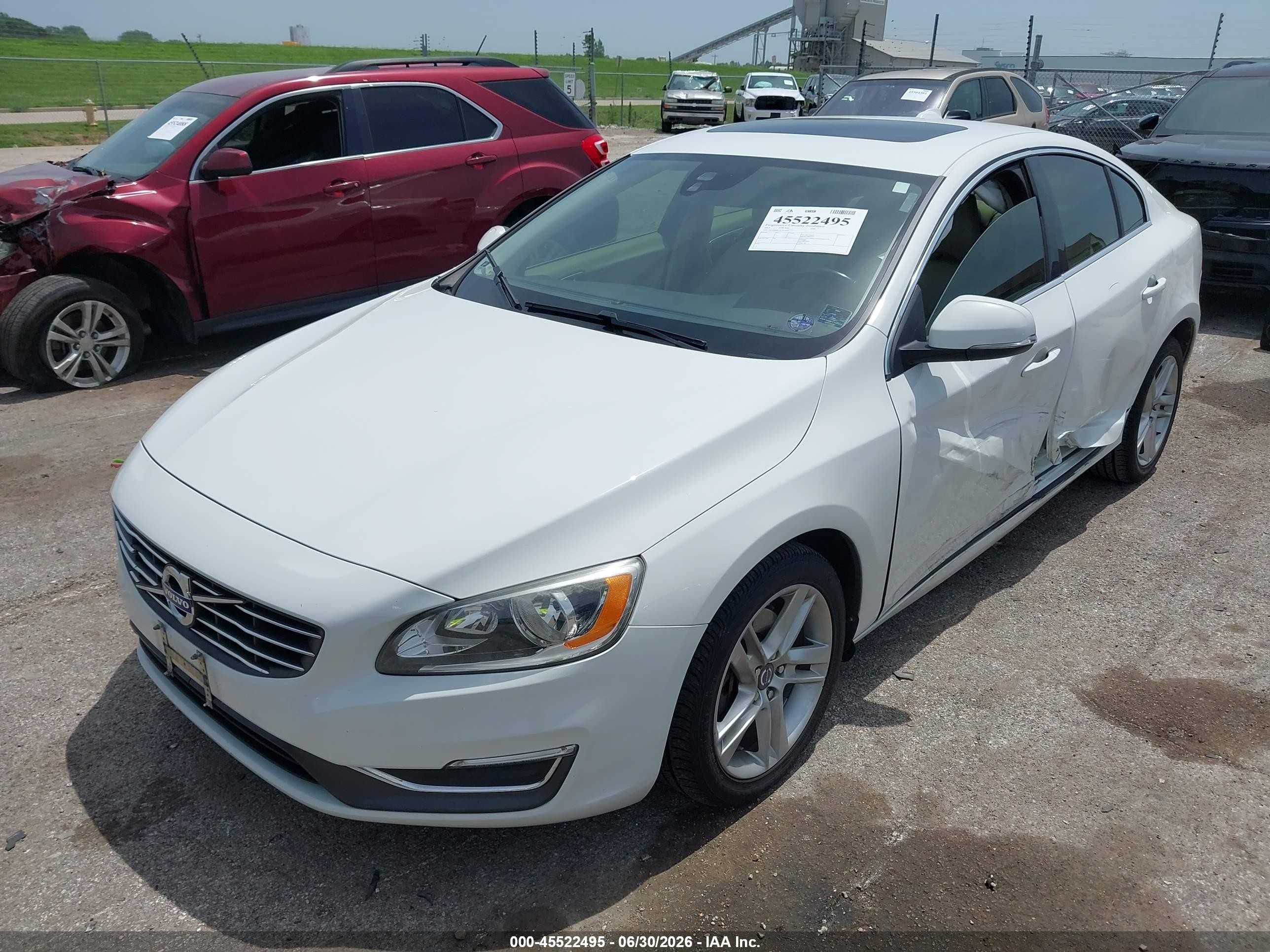 2015 Volvo S60 T5 Premier Plus White vin: YV140MFC1F1311623
