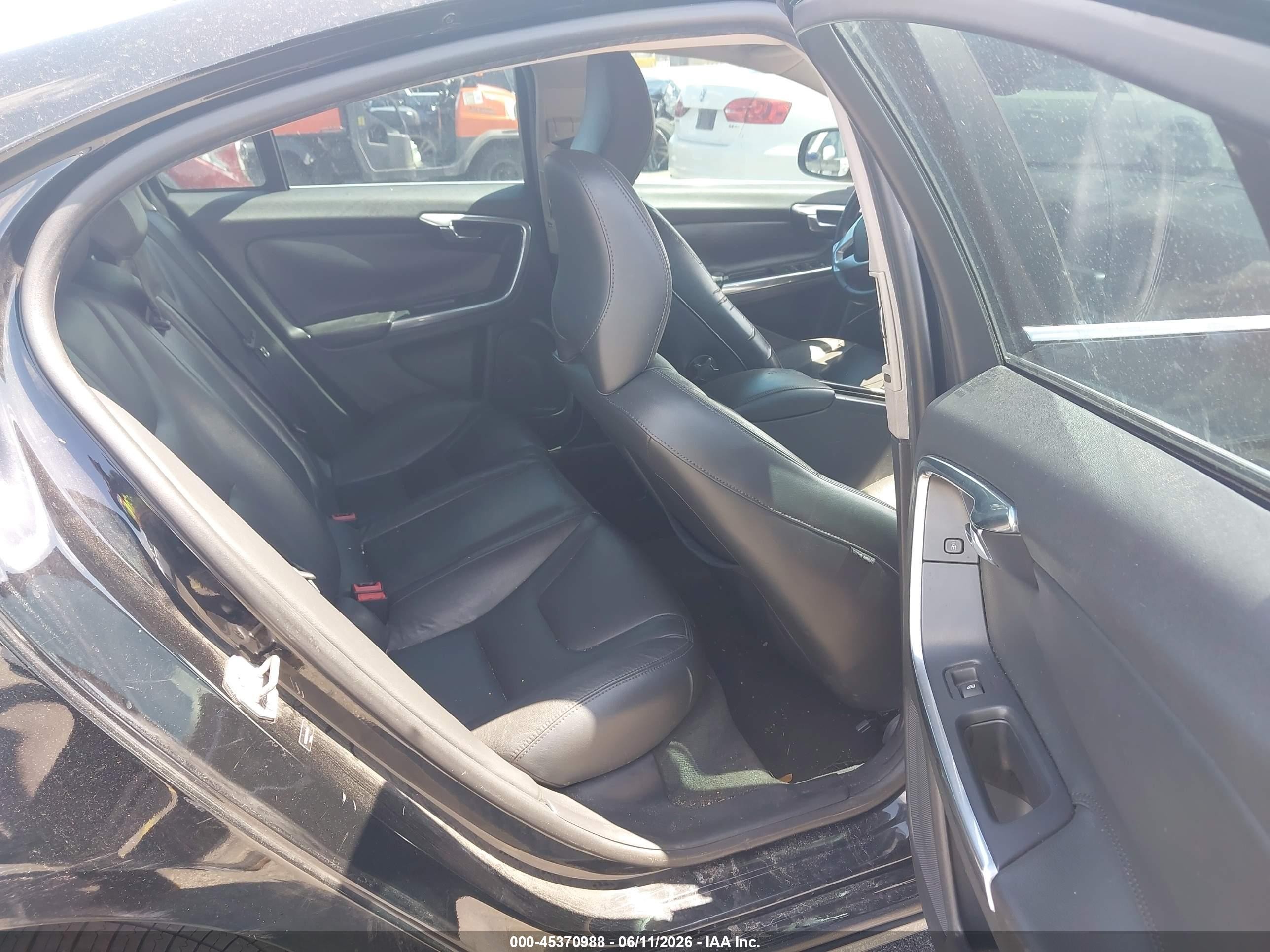 2015 Volvo S60 T5 Premier Plus Black vin: YV140MFC4F1317884
